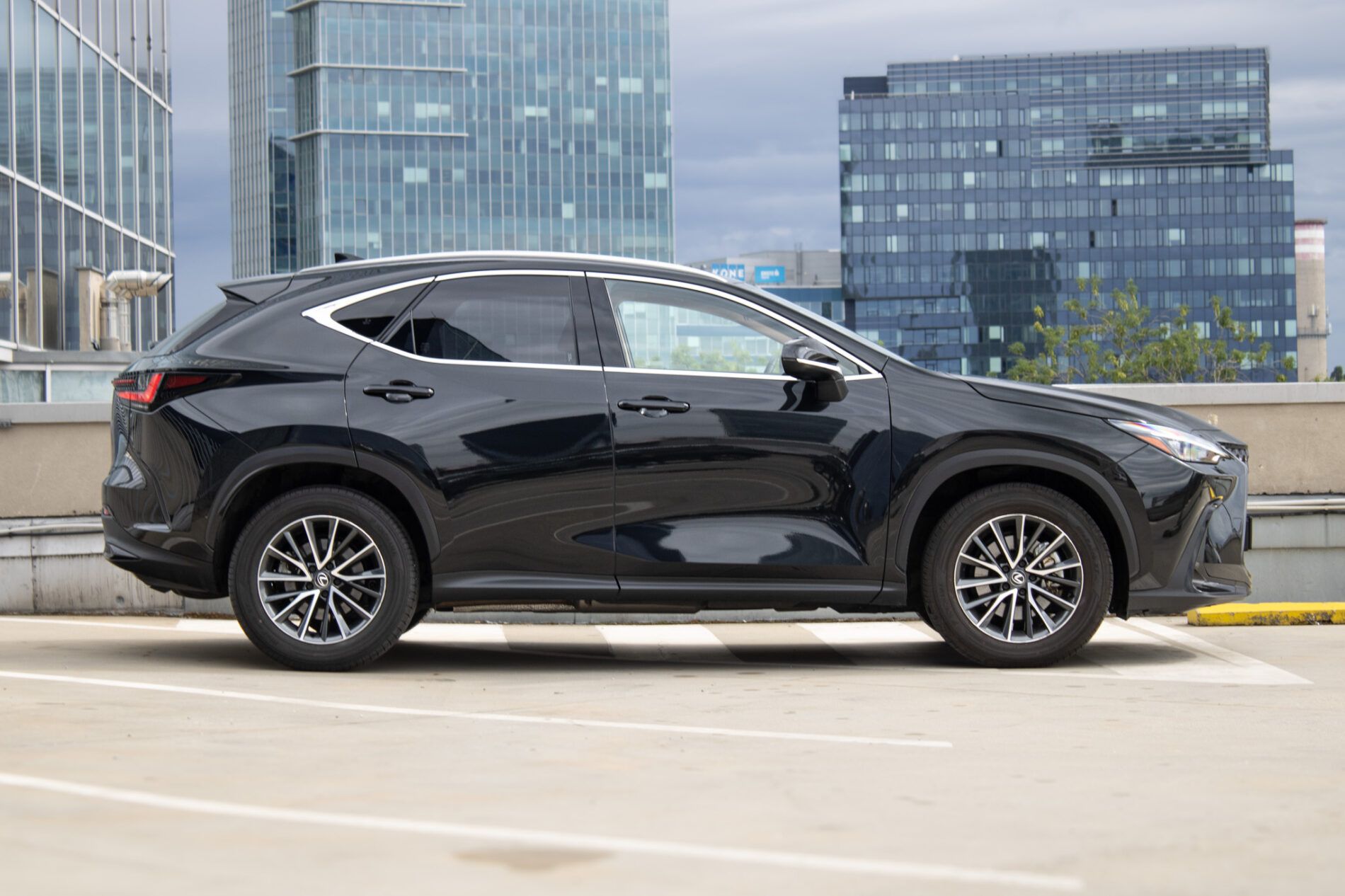 Lexus NX 200t - fotka 5