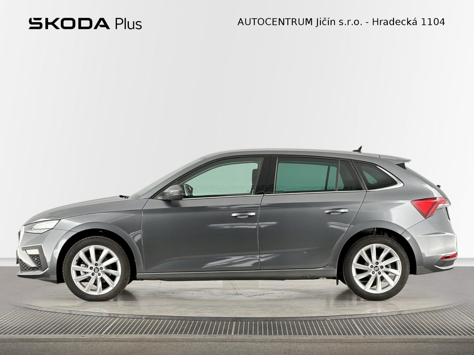 Škoda Scala, 1.0TSI 85kW Top Selection - fotka 3