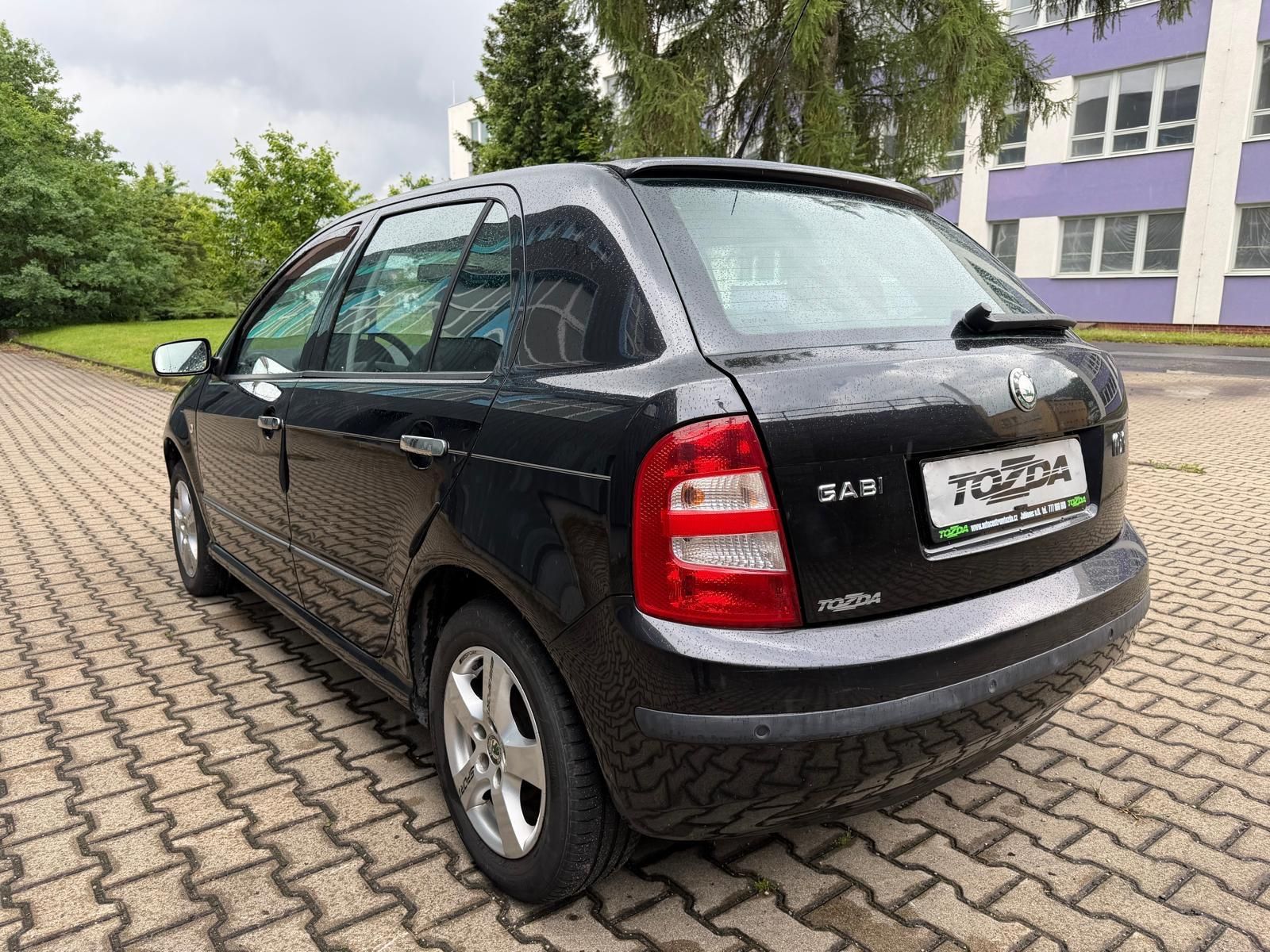 Škoda Fabia, 1,4i 16V - fotka 2