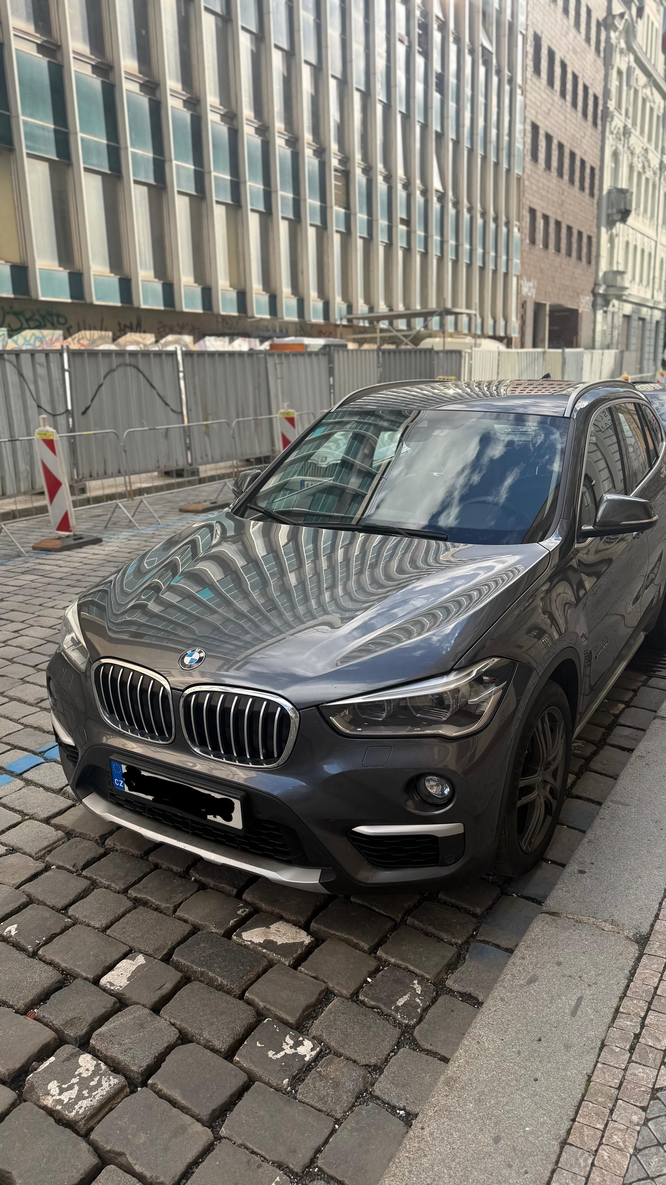 BMW X1, BMW X1 xDrive, 140kW, Aut., CZ - fotka 3