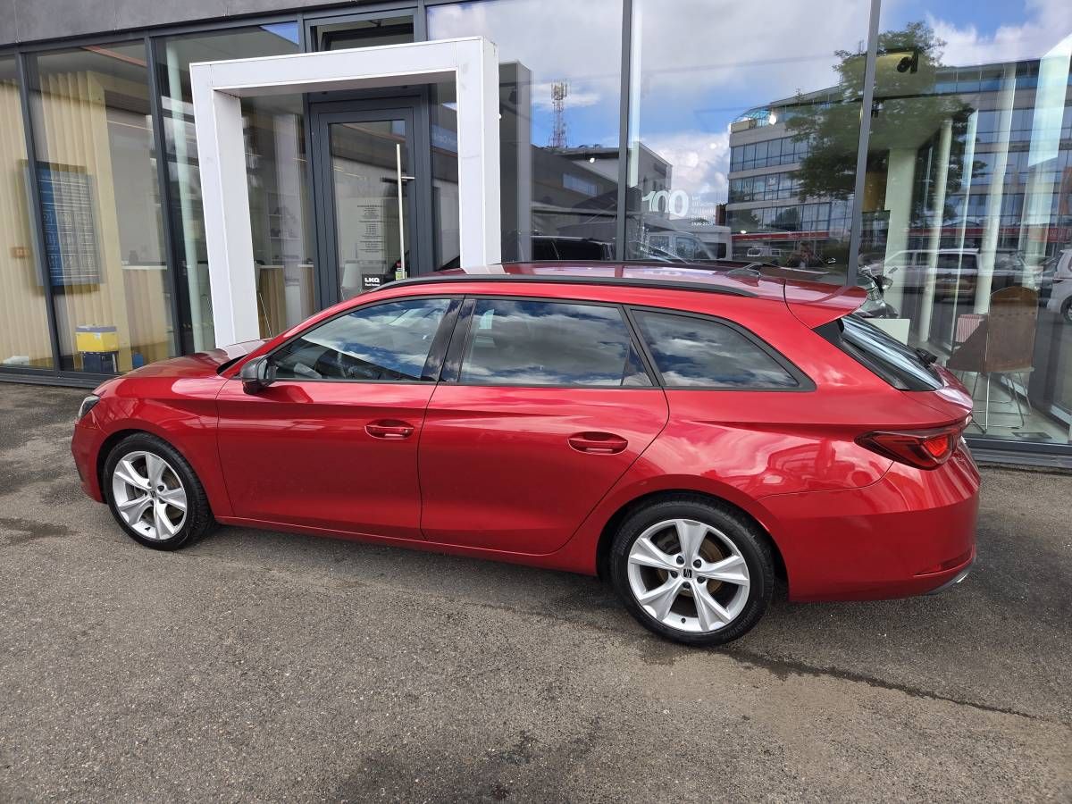 Seat Leon, ST 2.0 TDI DSG FR - fotka 2