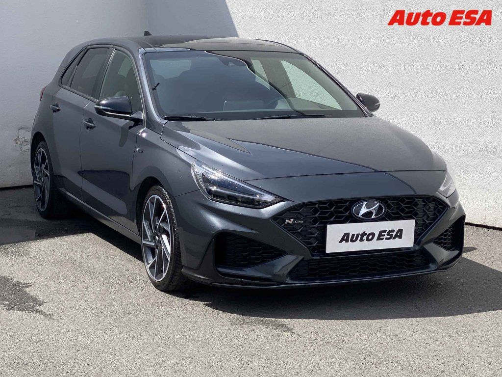 Hyundai i30, 1.5i,pano,N-Line