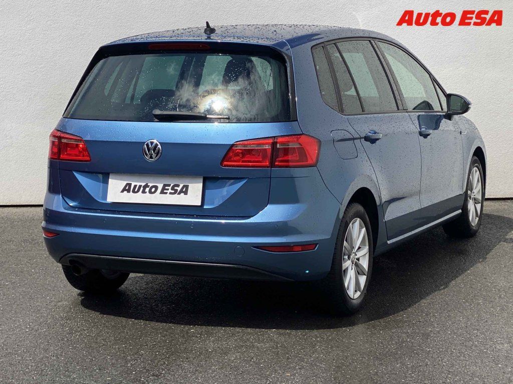 Volkswagen Golf Sportsvan, 1.2 TSi,navi - fotka 4