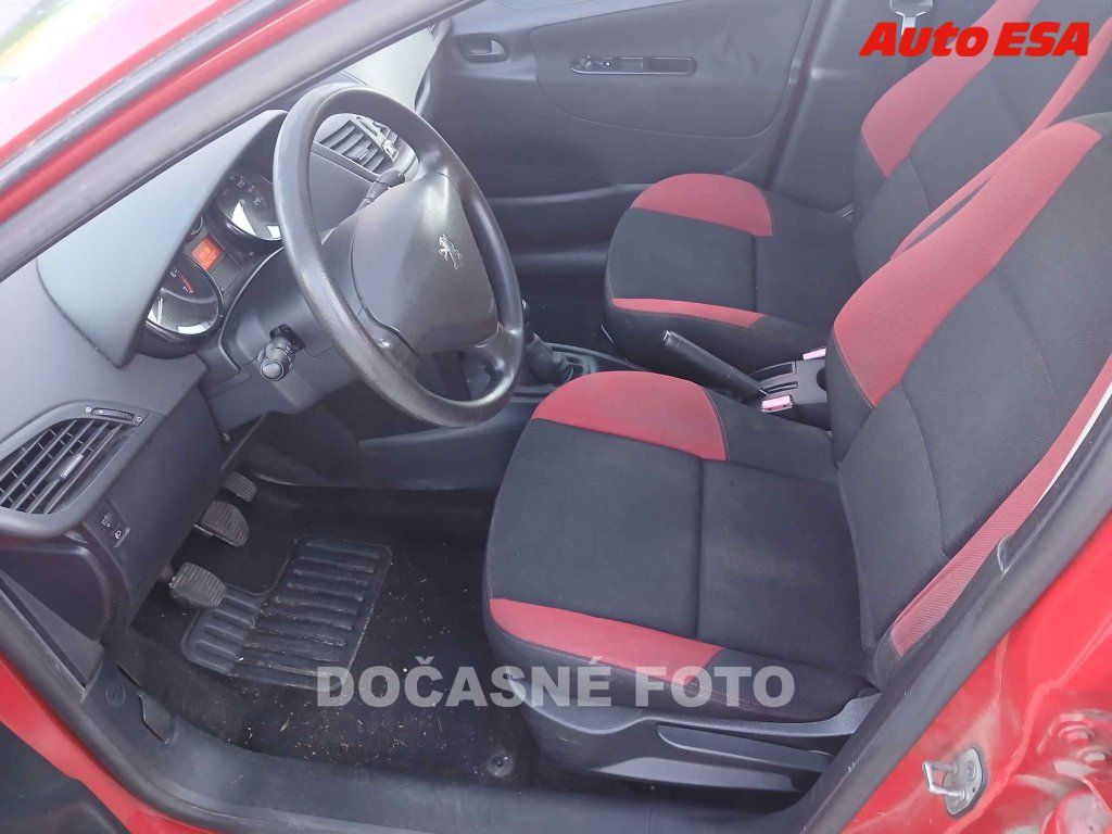 Peugeot 207, 1.4i - fotka 3