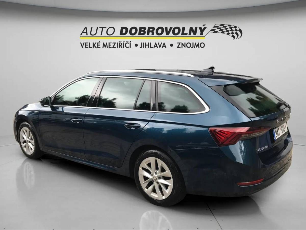 Škoda Octavia, Combi 2,0TDI 110kW DSG/P9161 - fotka 4