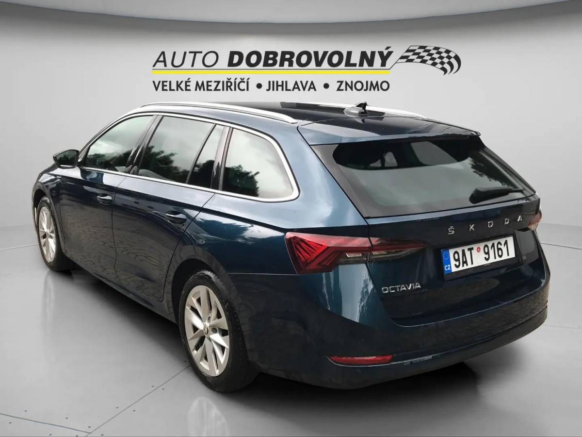Škoda Octavia, Combi 2,0TDI 110kW DSG/P9161 - fotka 5