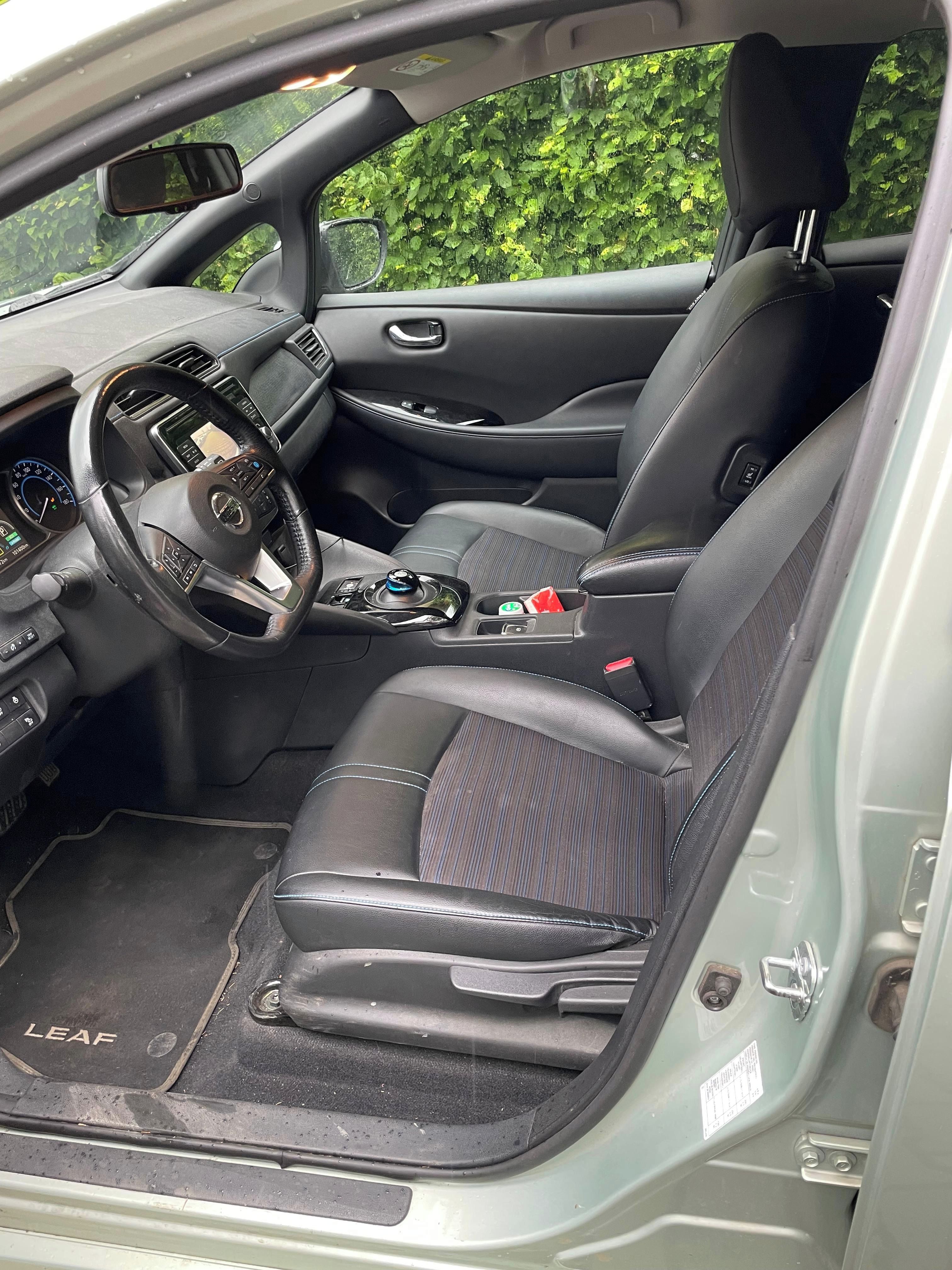 Nissan LEAF, 40 kWh - fotka 6