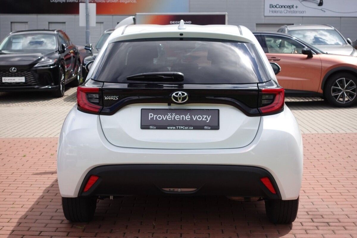 Toyota Yaris, 1.5TNGA 125 - 1 CVT  Comfort T - fotka 5