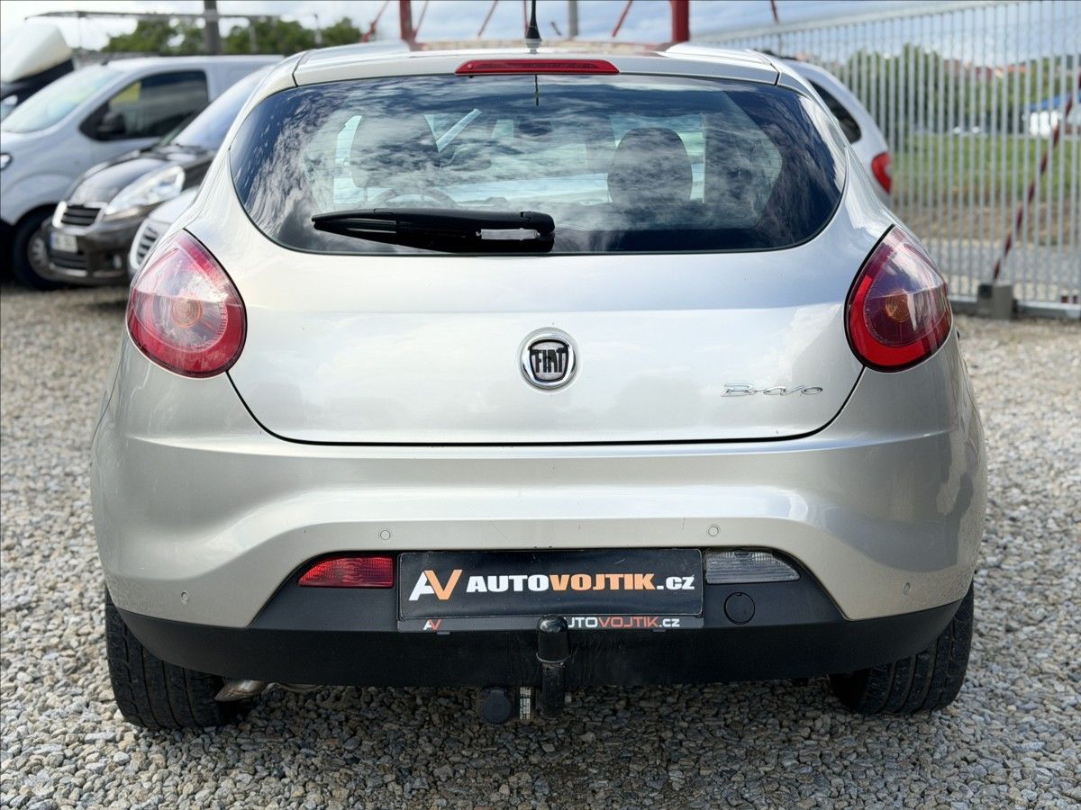 Fiat Bravo, 1,9 JTD DIGIKLIMA TAŽNÉ +KOLA - fotka 6