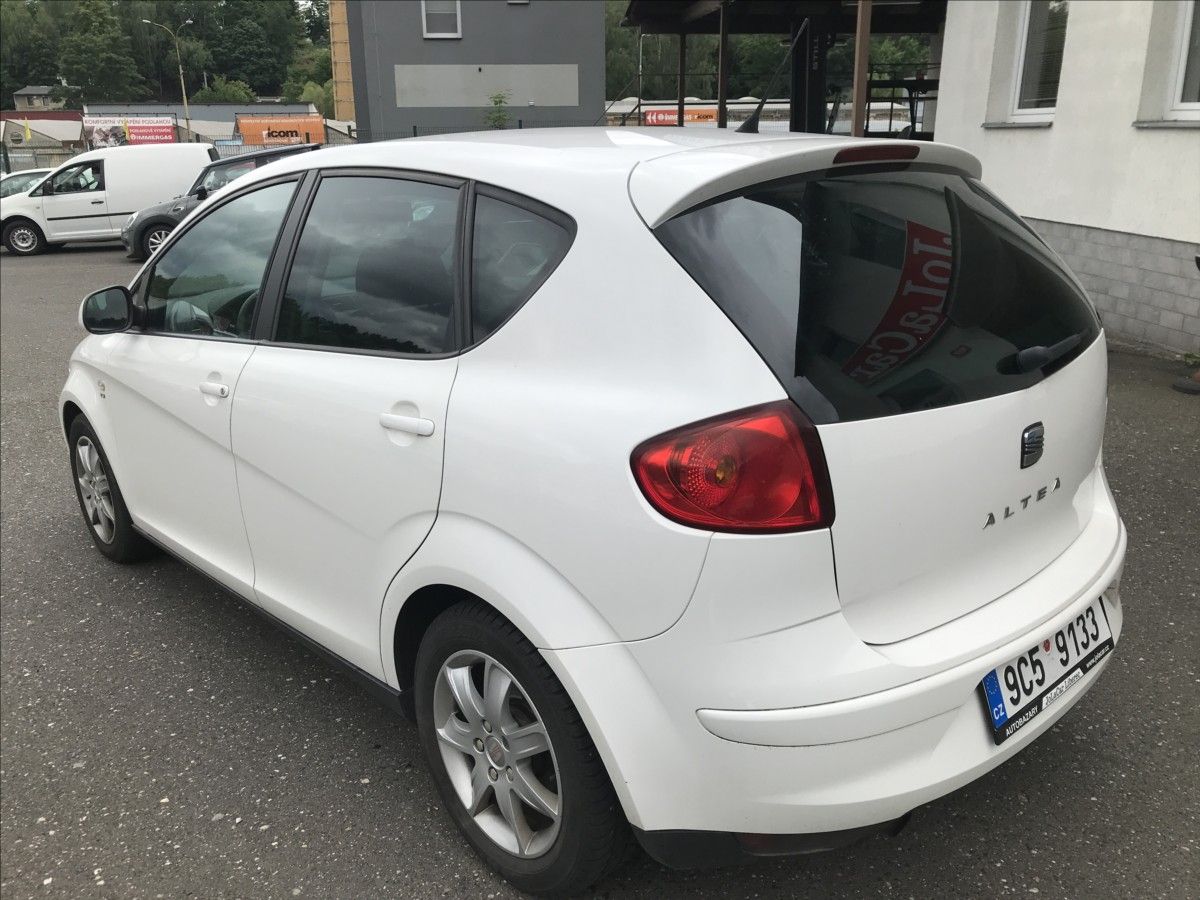 Seat Altea, 1,2 TSi 77kW - fotka 6