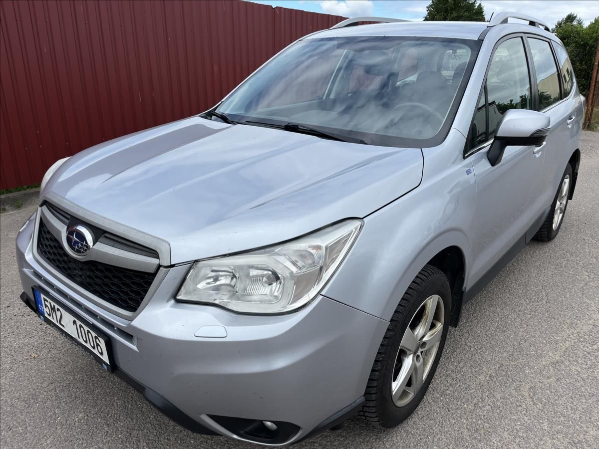Subaru Forester, 2,0 D-L 108KW 4x4 TZ ČR SERVIS