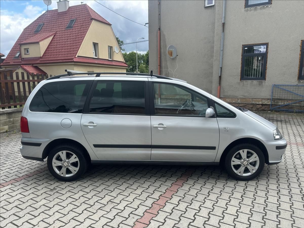 Seat Alhambra, 1,9 TDI 7.MÍST BEZ KOROZE - fotka 2