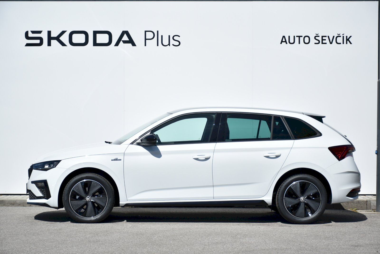 Škoda Scala, Monte Carlo 1,0 TSI 85 kW 6° m - fotka 3