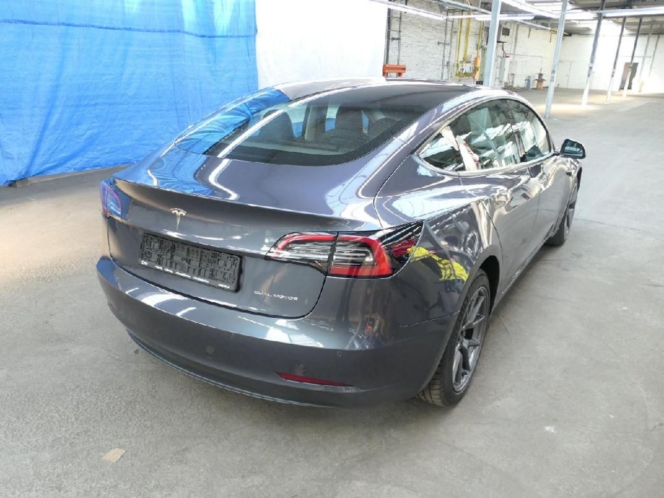 Tesla Model 3, LONG RANGE DUAL MOTOR TZ 93,0% - fotka 3