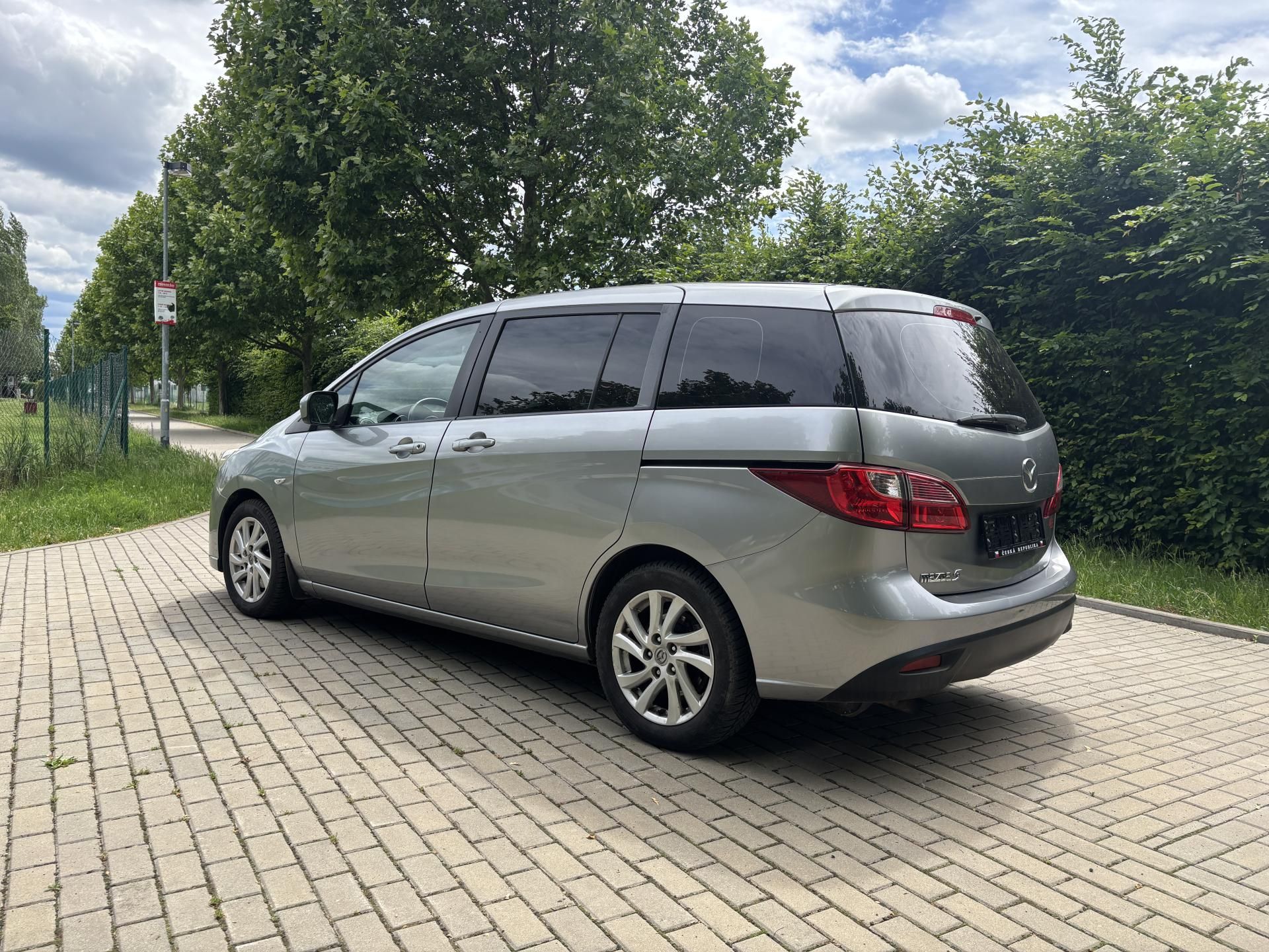 Mazda 5, 2.0 Center-Line - fotka 6