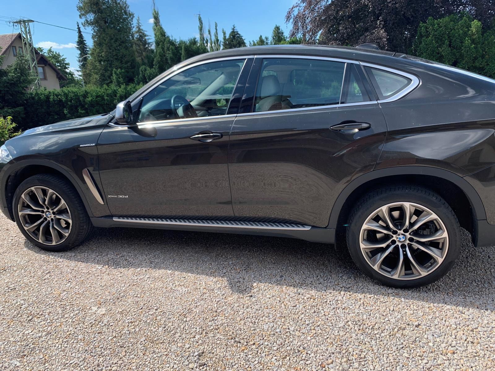 BMW X6 - fotka 4