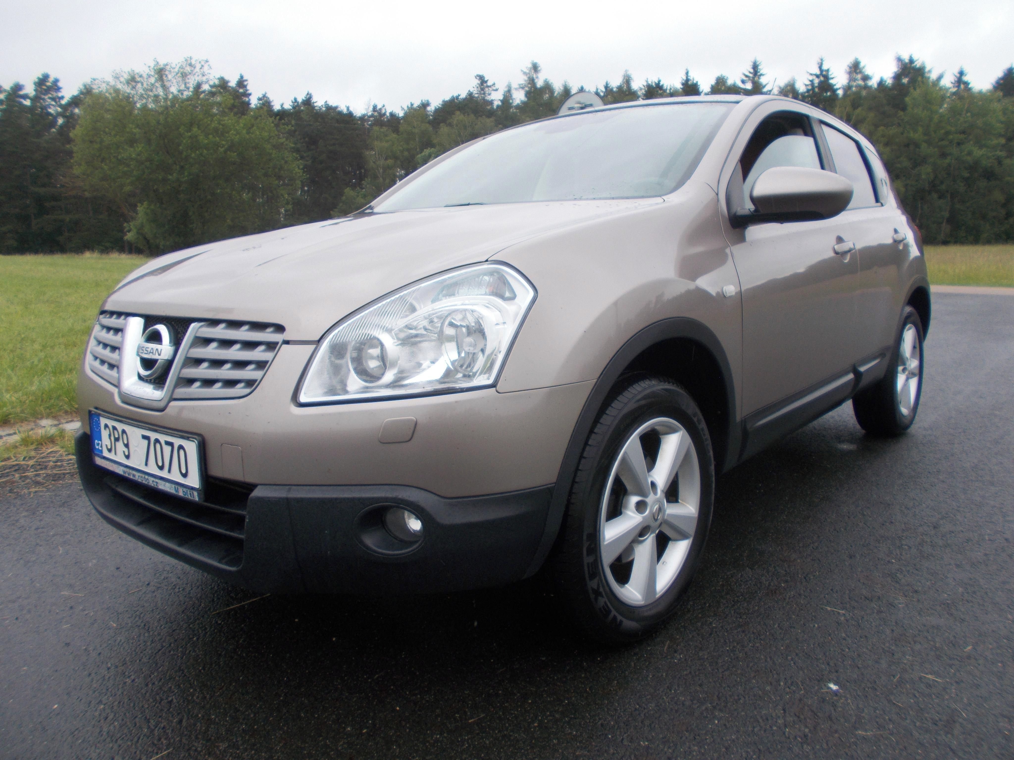 Nissan Qashqai, 1,5DCI 78KW,koup ČR-2 majitel