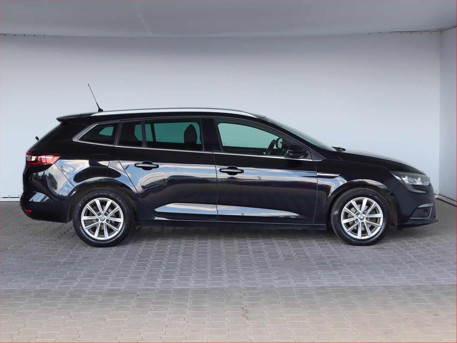 Renault Mégane, 1.5 dCi, Limited, Serv.kniha - fotka 6