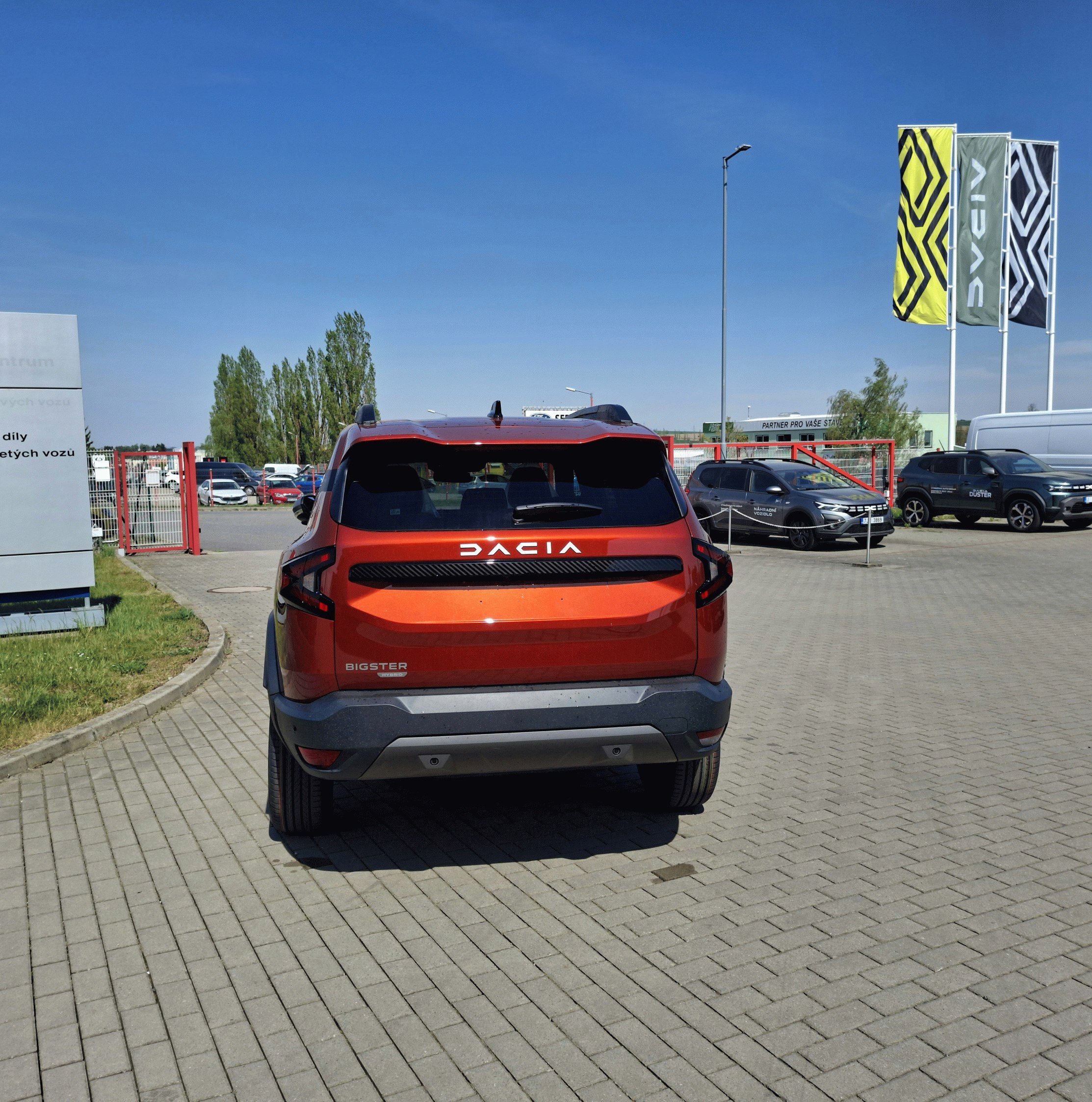 Dacia Bigster, journey hybrid 155 - fotka 4