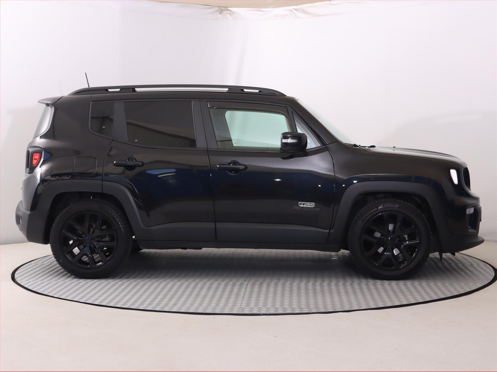 Jeep Renegade, 1.0 T-GDI, Limited, Serv.kniha - fotka 6