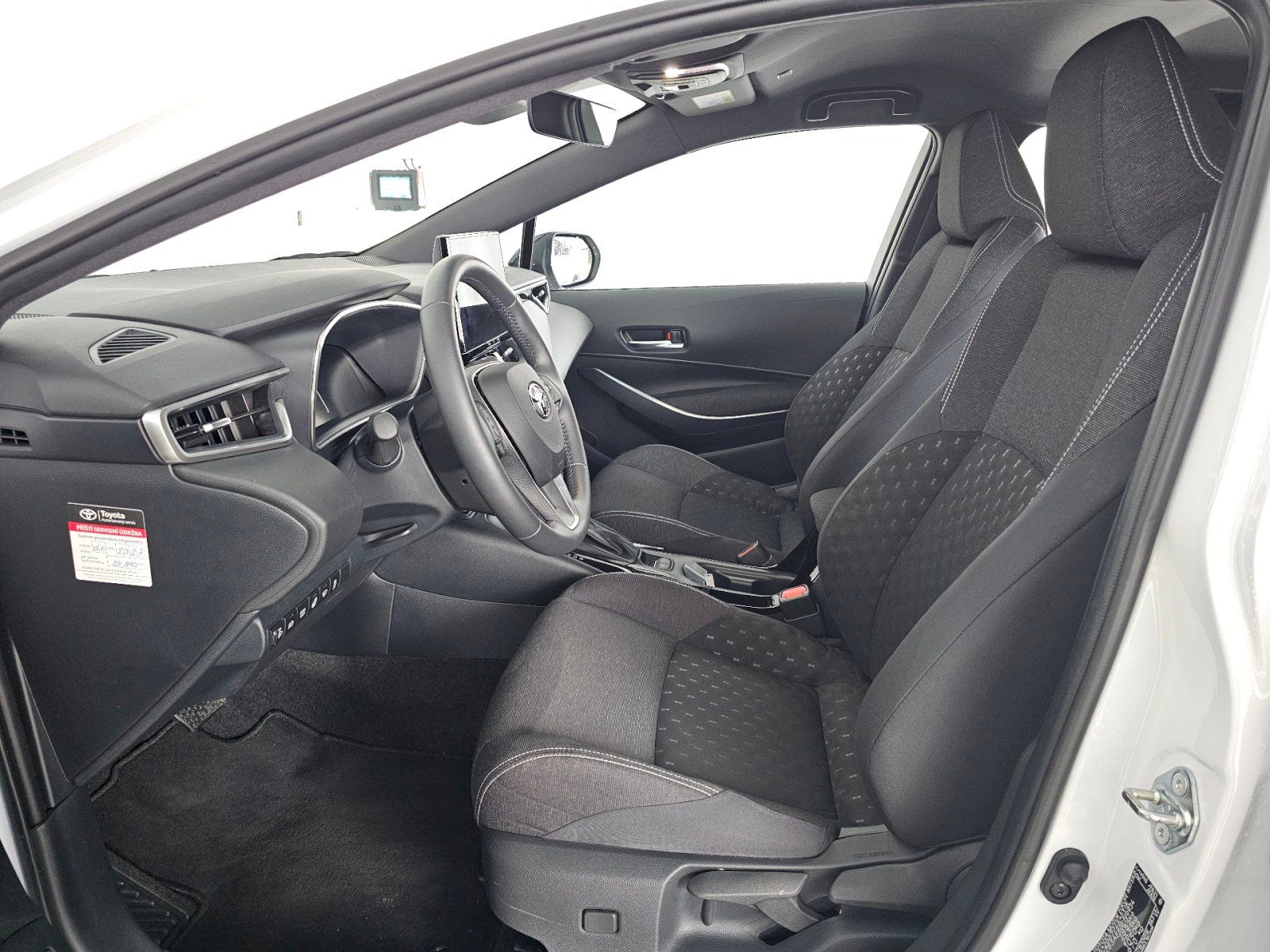 Toyota Corolla, TS 1.8HEV 140k COMFORT TECH - fotka 6