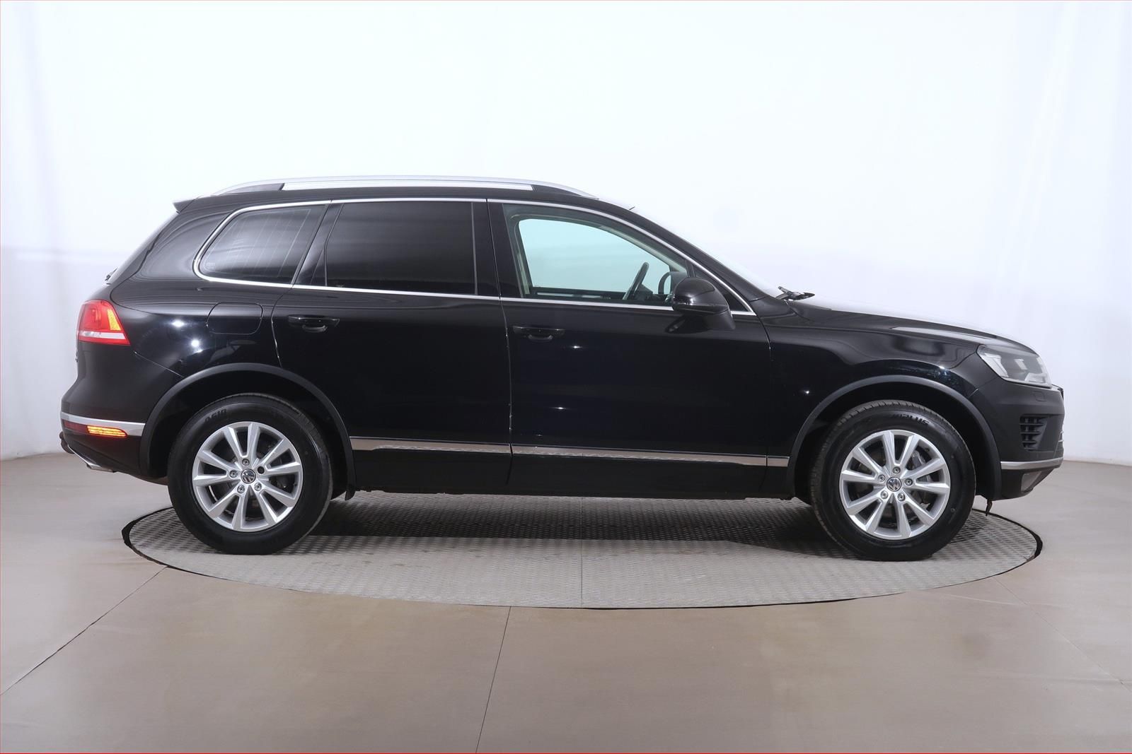 Volkswagen Touareg, 3.0 TDI, Business, 4X4 - fotka 6