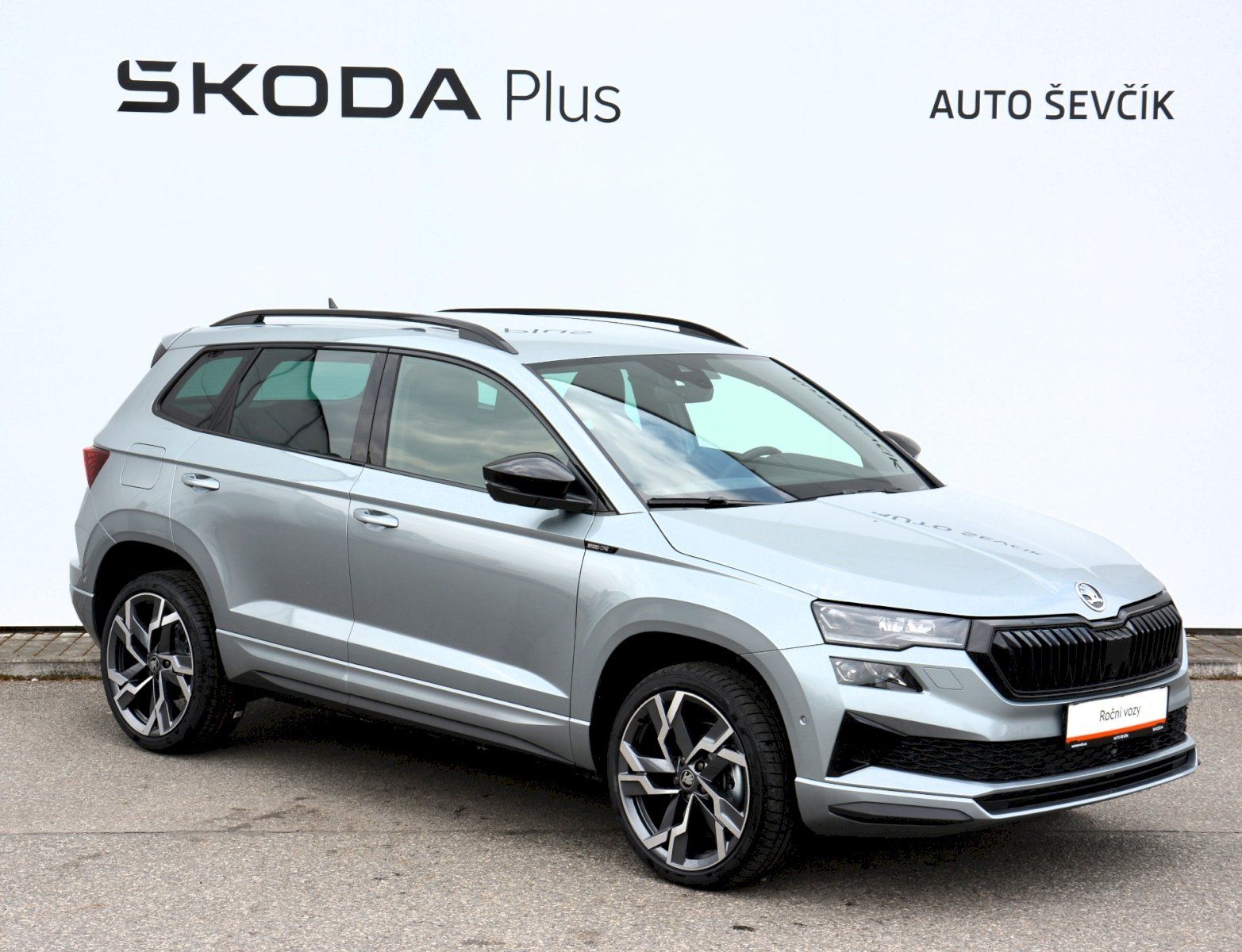 Škoda Karoq, SportLine 1,5 TSI 110 kW 7 AP - fotka 6