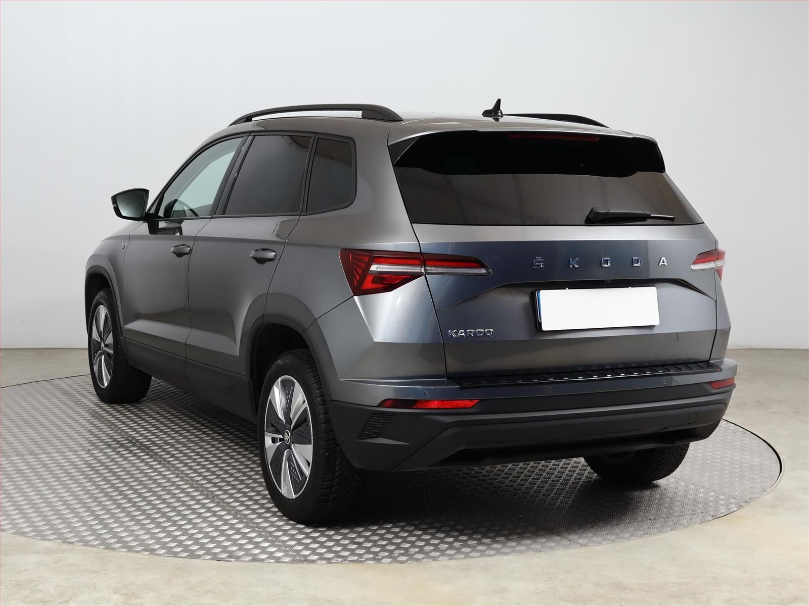 Škoda Karoq, 2.0 TDI, Style, Automat, ČR - fotka 4