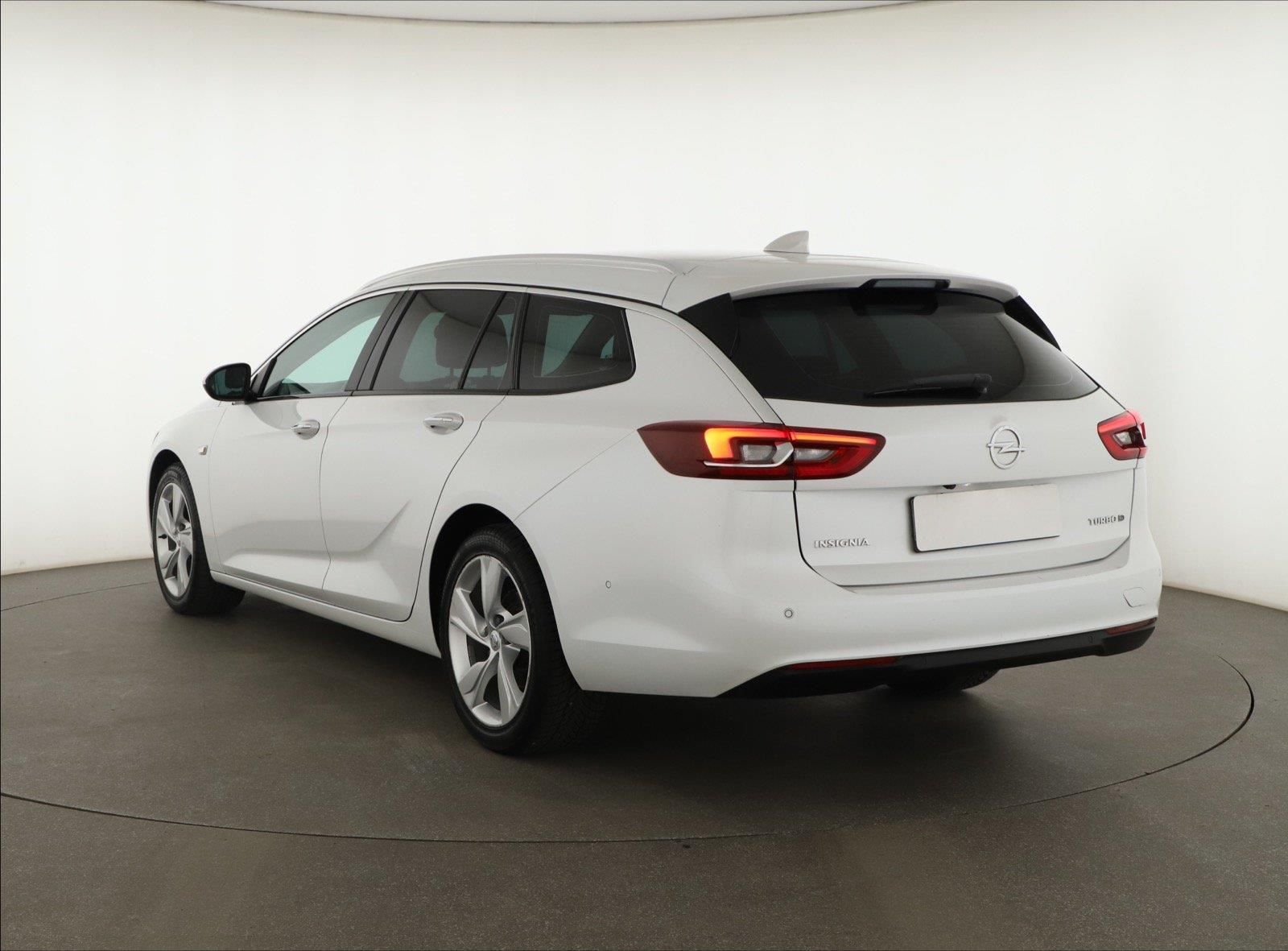Opel Insignia, 2.0 CDTI, Serv.kniha - fotka 4