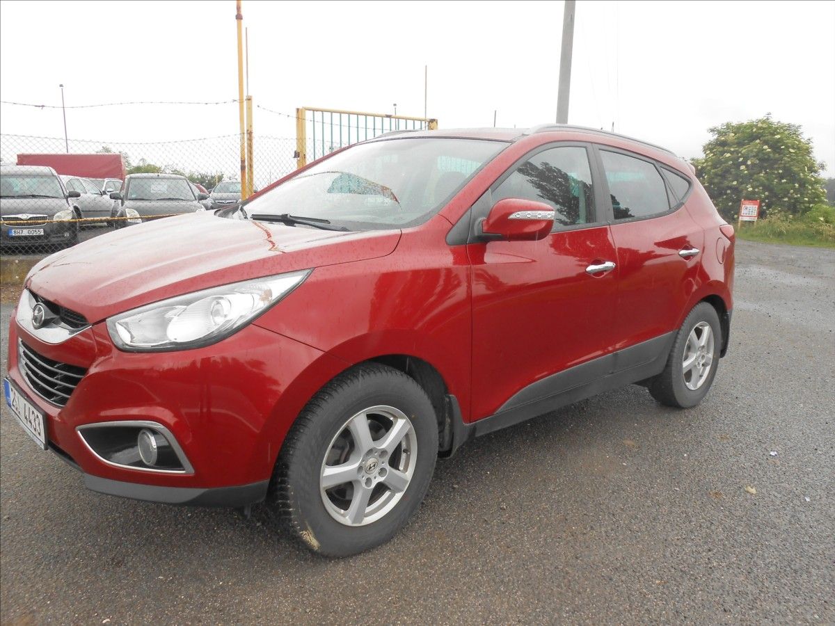 Hyundai ix35, 2,0 100 kW CZ Serviska 4 x 4