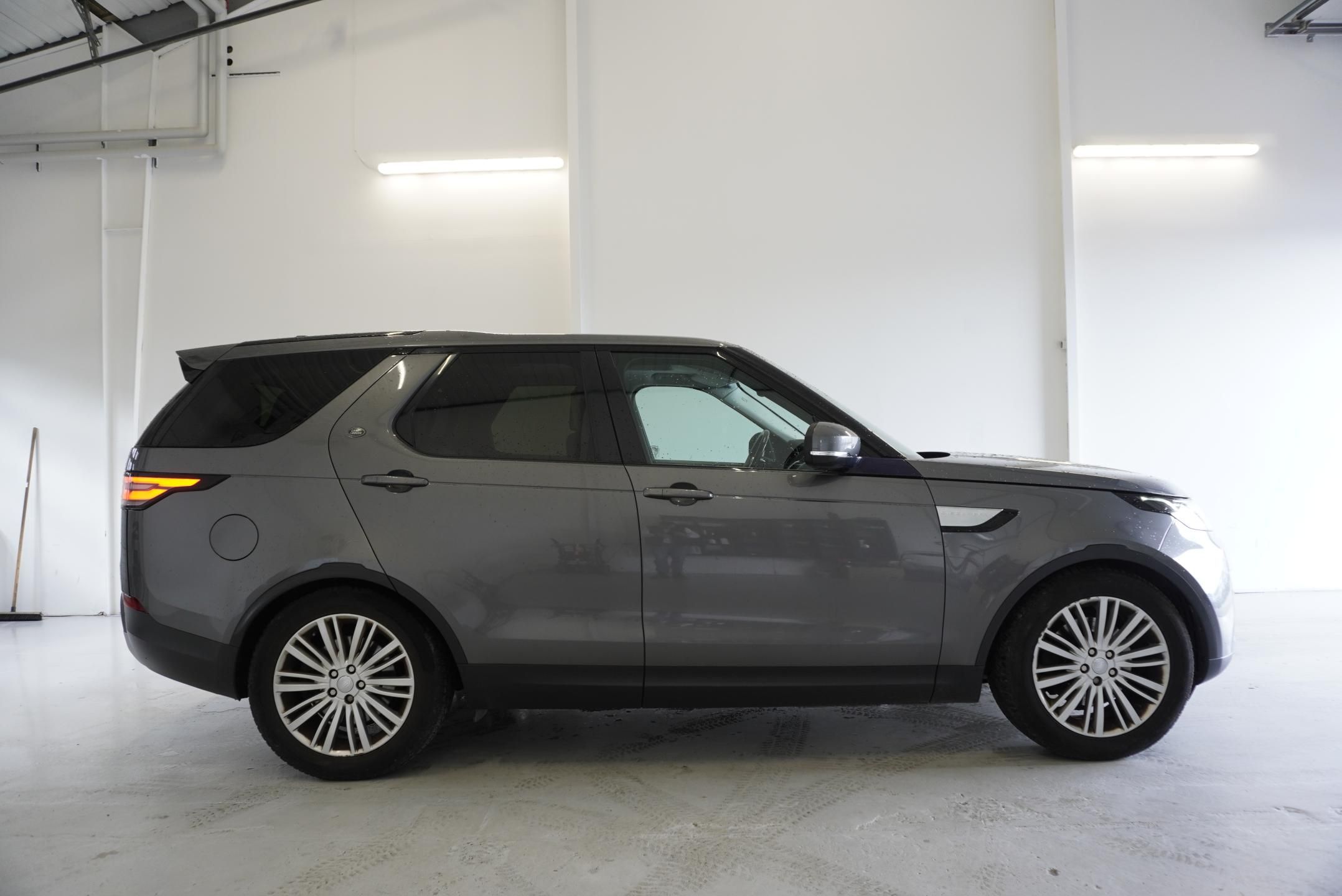Land Rover Discovery, 3,0 TDV6 4WD AUTOMAT - fotka 4