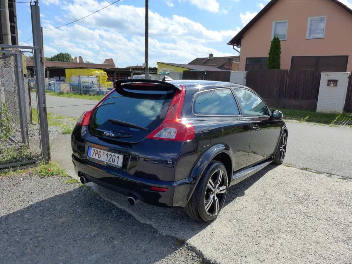 Volvo C30, 2,0 D  R-DESIGN, BEZ INVESTIC - fotka 6