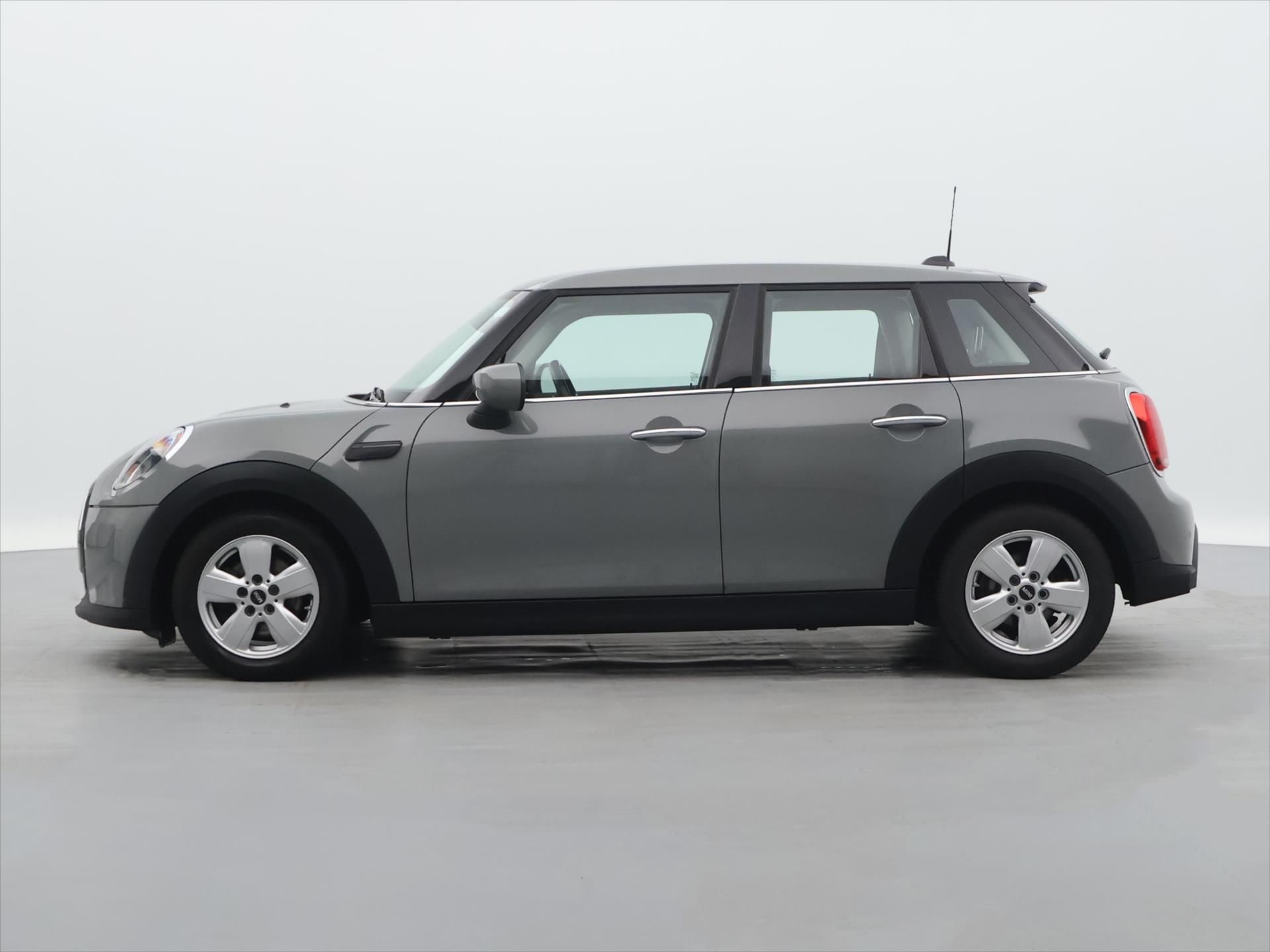 Mini Cooper, 1,5 100kW CZ DPH Klima,Tempo - fotka 4