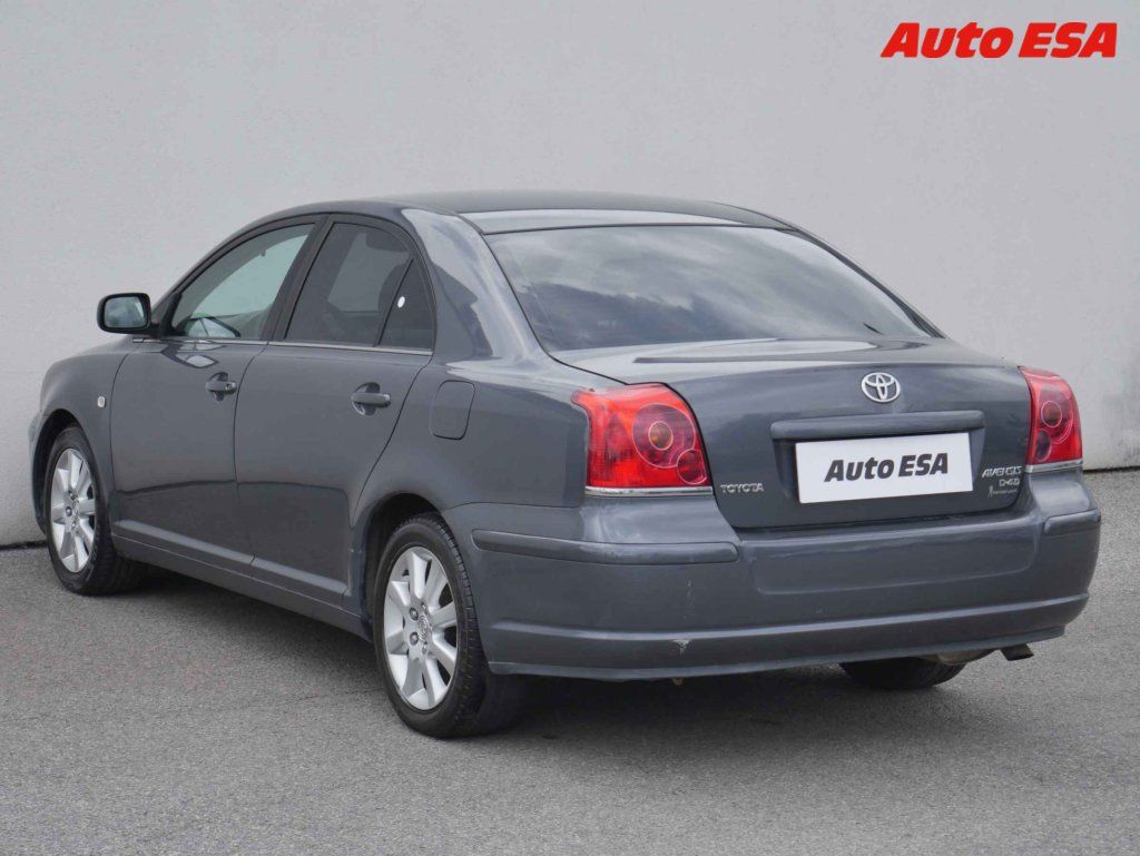 Toyota Avensis, 2.2D4D,ČR - fotka 6