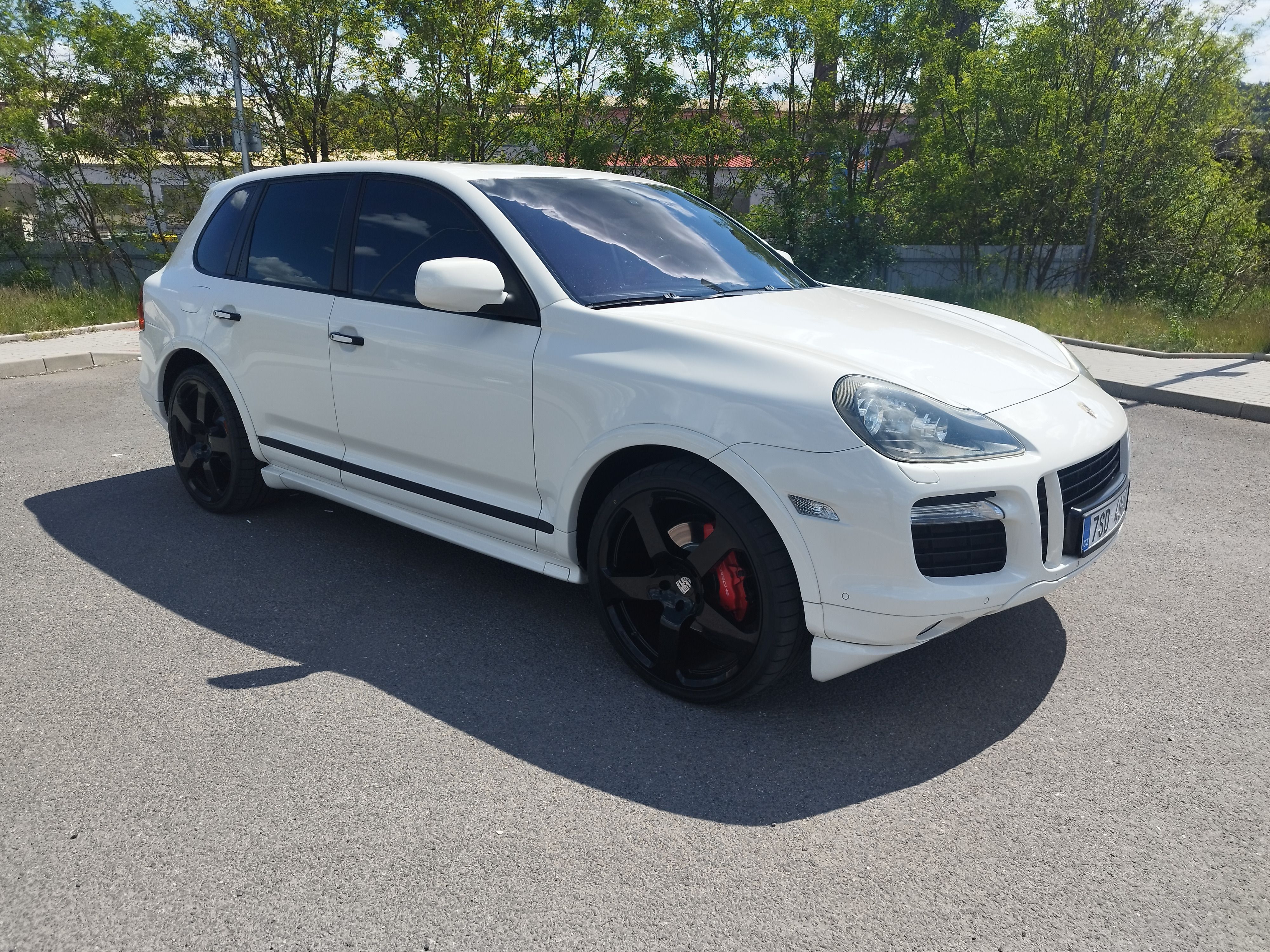 Porsche Cayenne, orig.GTS v perf.stavu - fotka 3