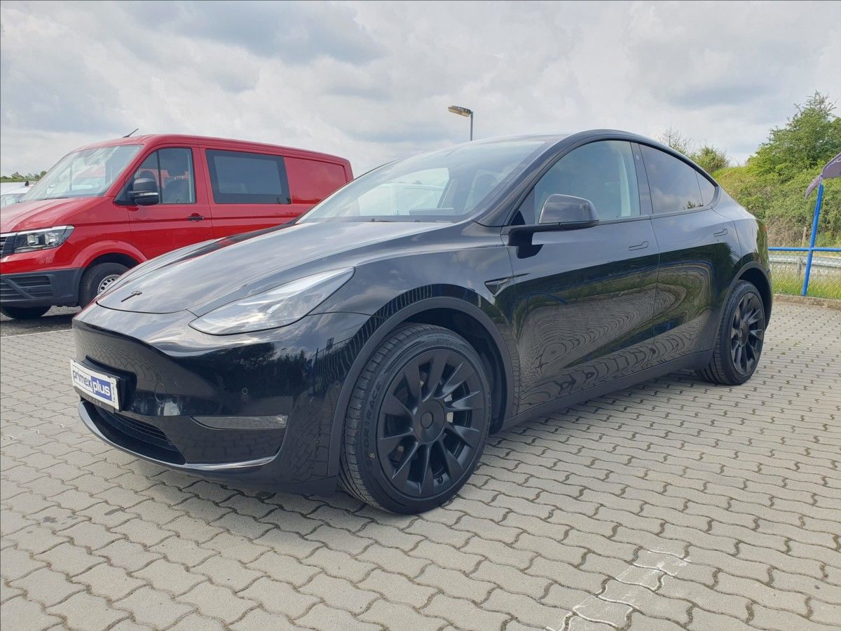 Tesla Model Y, Y LONG RANGE AWD