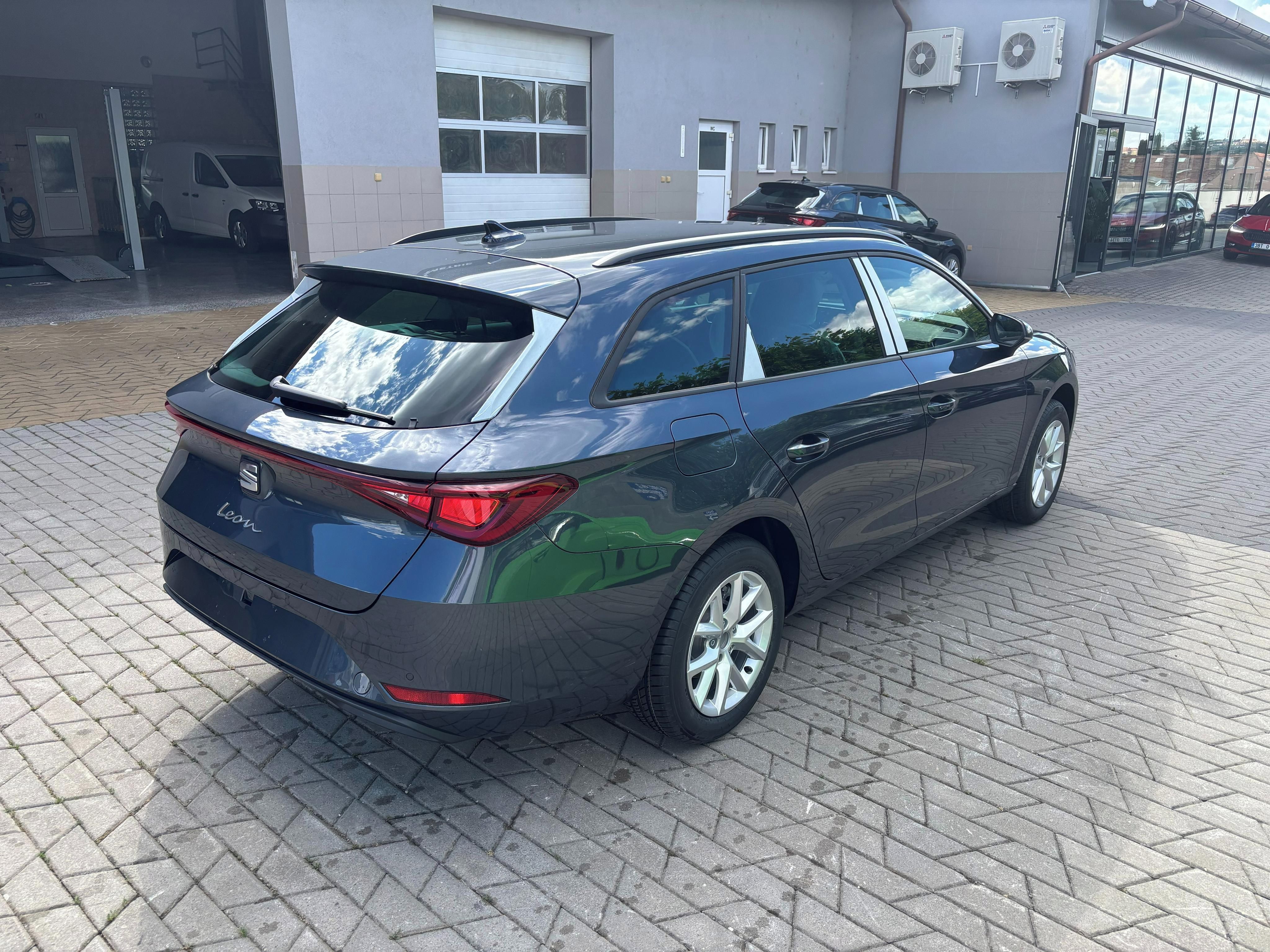 Seat Leon, Style 1.5 TSI 85 kW - fotka 3