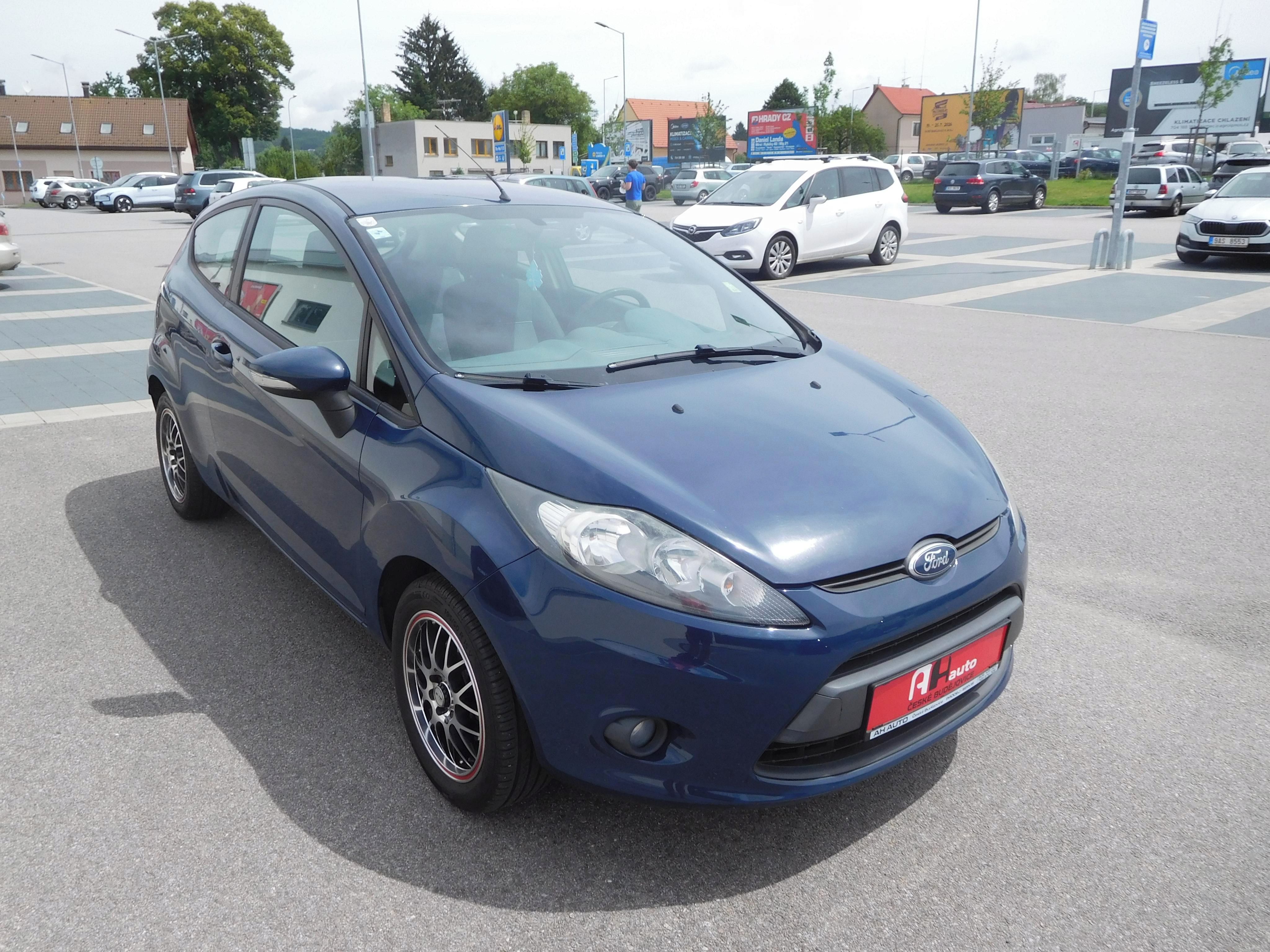 Ford Fiesta, 1,25i Sport, 44 kW, Klima - fotka 2