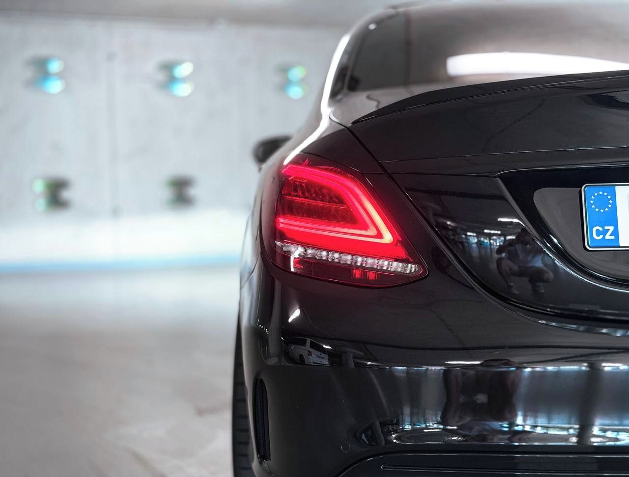 Mercedes-Benz Třídy C, C43 AMG PE, 360 Cam, Pano, V6 - fotka 2