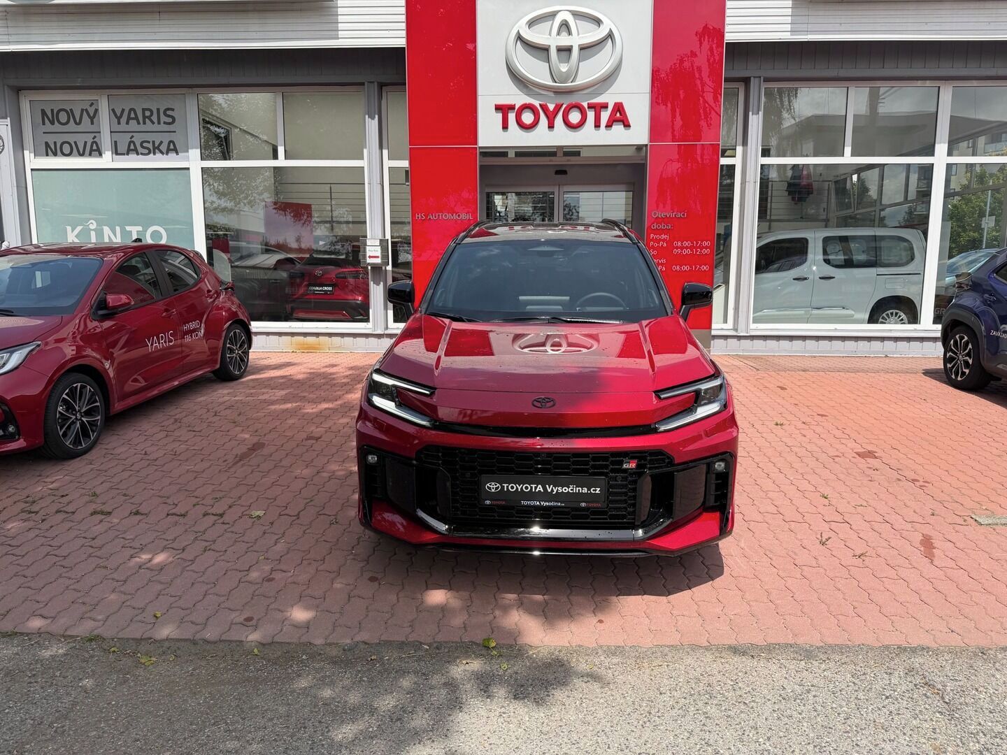 Toyota Rav4, 2.5 Hybrid CVT 4x4 GR Sport - fotka 2