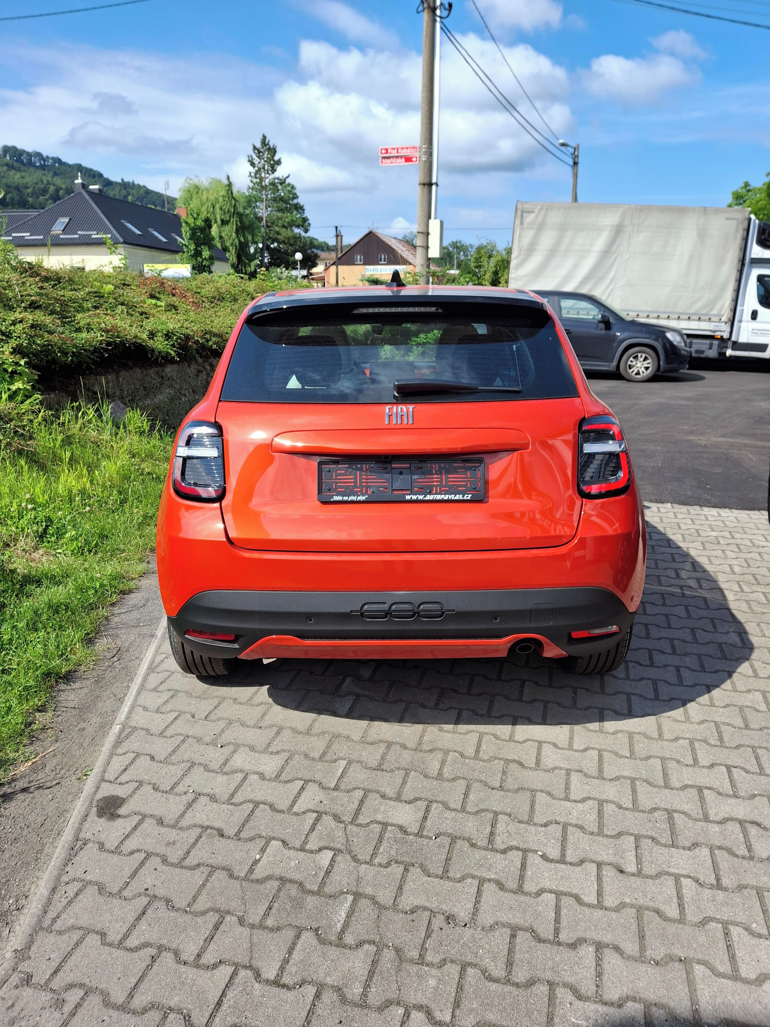 Fiat 600, 1.2 MANUÁL - fotka 6