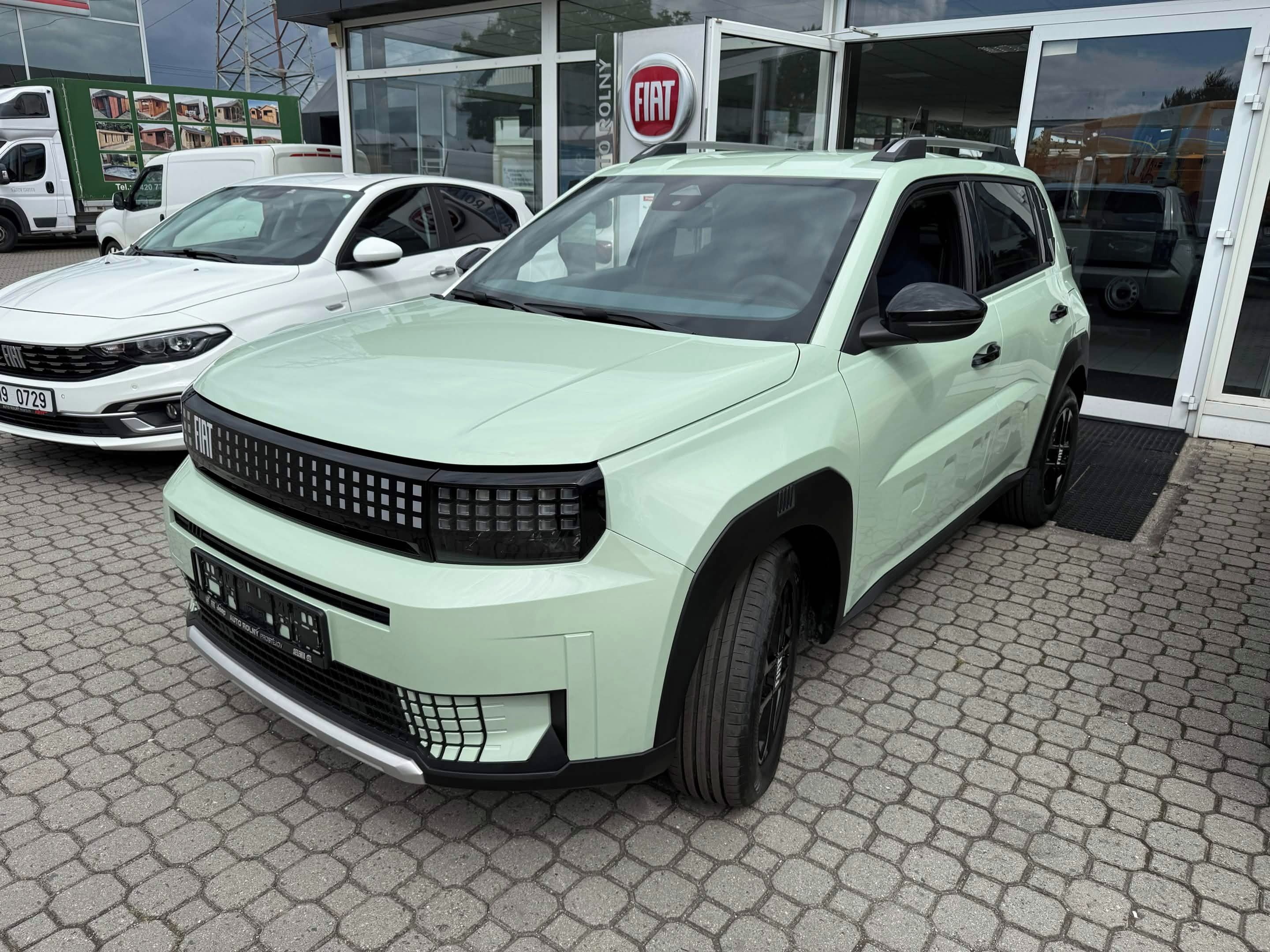 Fiat Grande Panda, ICON 1.2 TurboHybrid 110k eDC6 - fotka 2