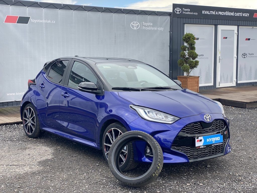 Toyota Yaris, 1.5HEV, ČR-1m, GR Sport, DPH