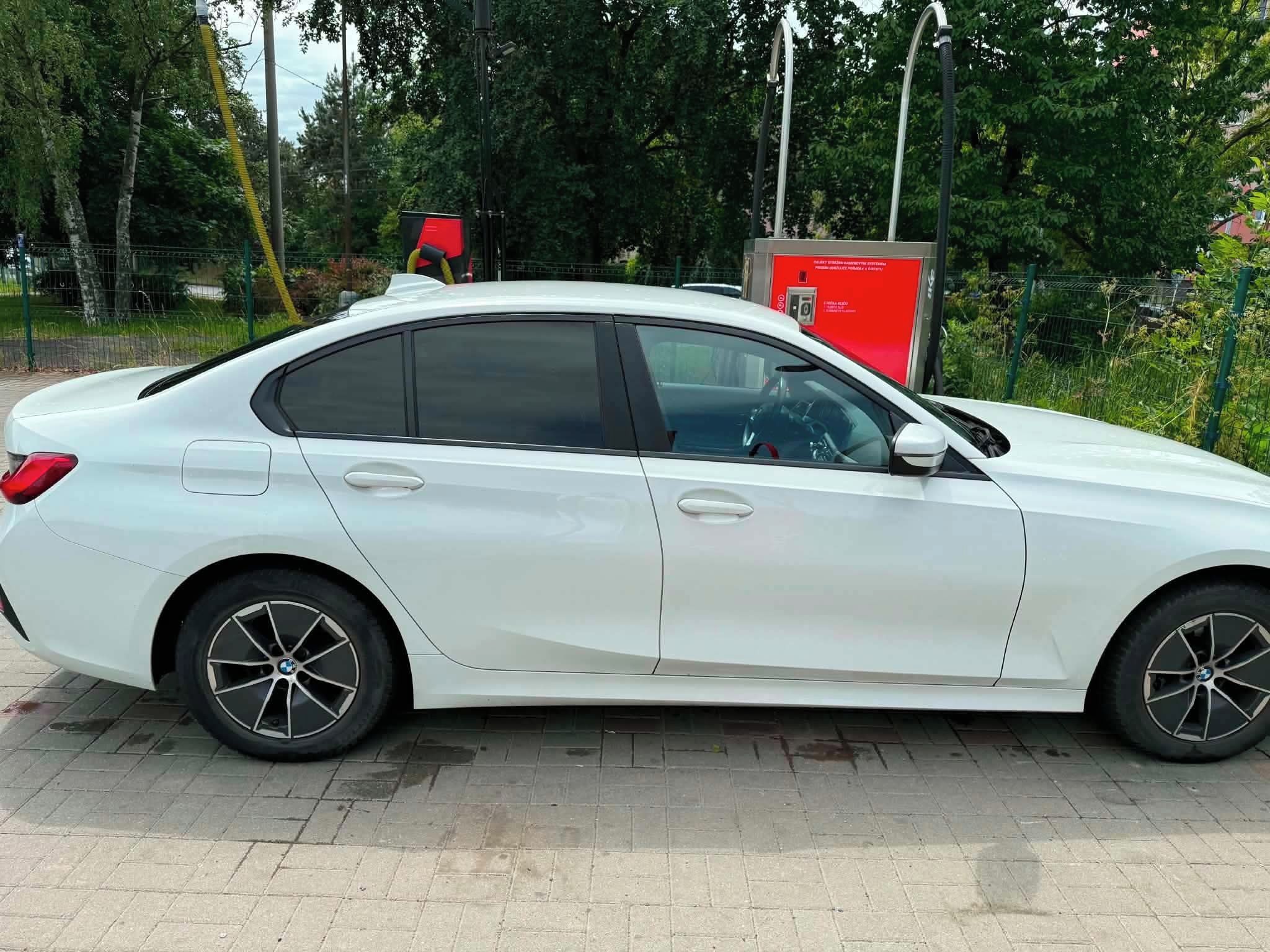 BMW Řada 3, 1.8 TSI 115kW - fotka 5