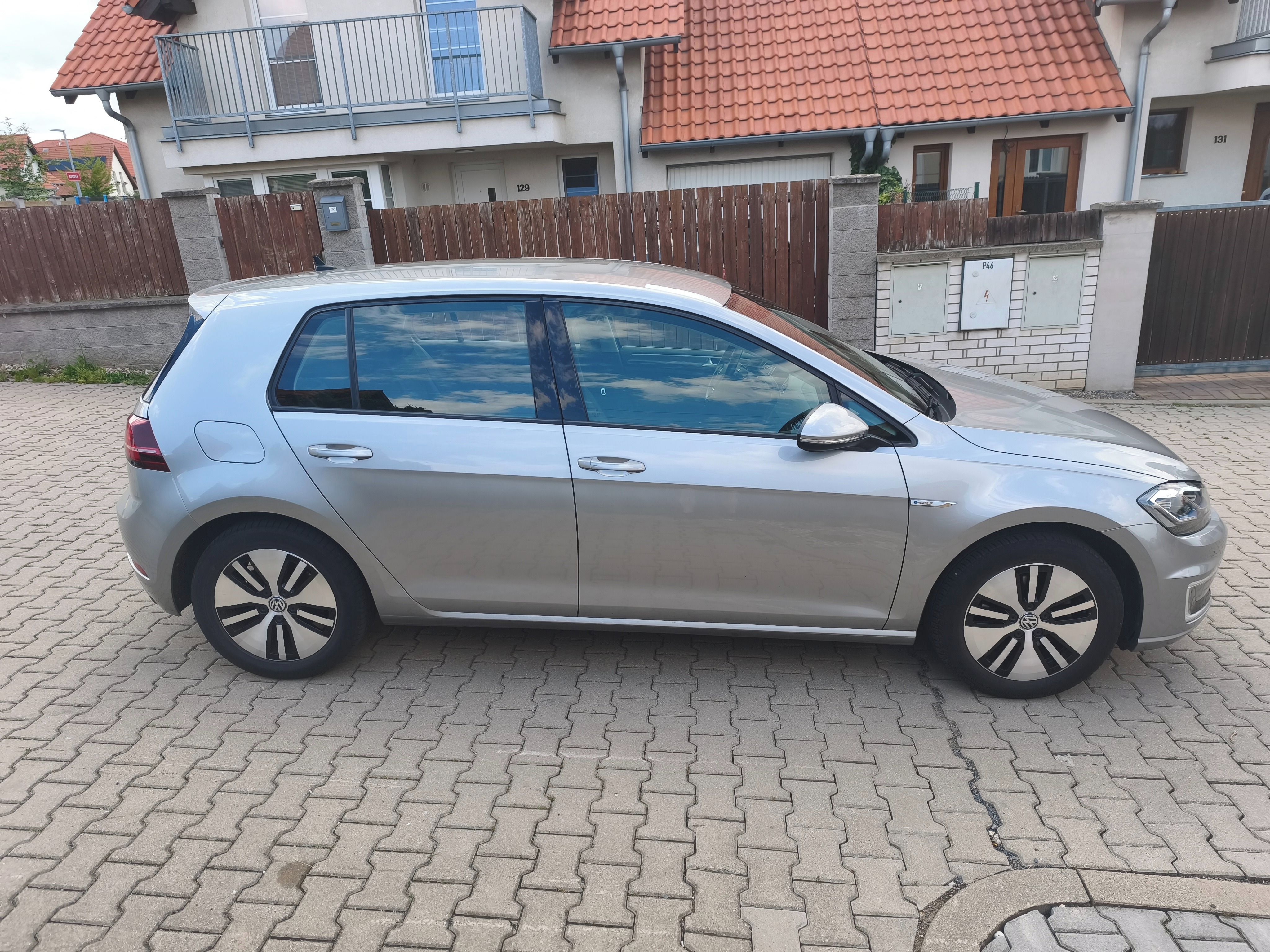 Volkswagen e-Golf, TČ*ACC*DigiKokp*Keyles*SoH91% - fotka 4