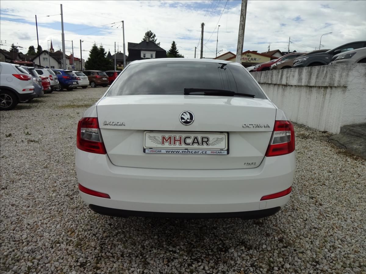 Škoda Octavia, III 1,6 TDI 81kW 4x4 - fotka 6