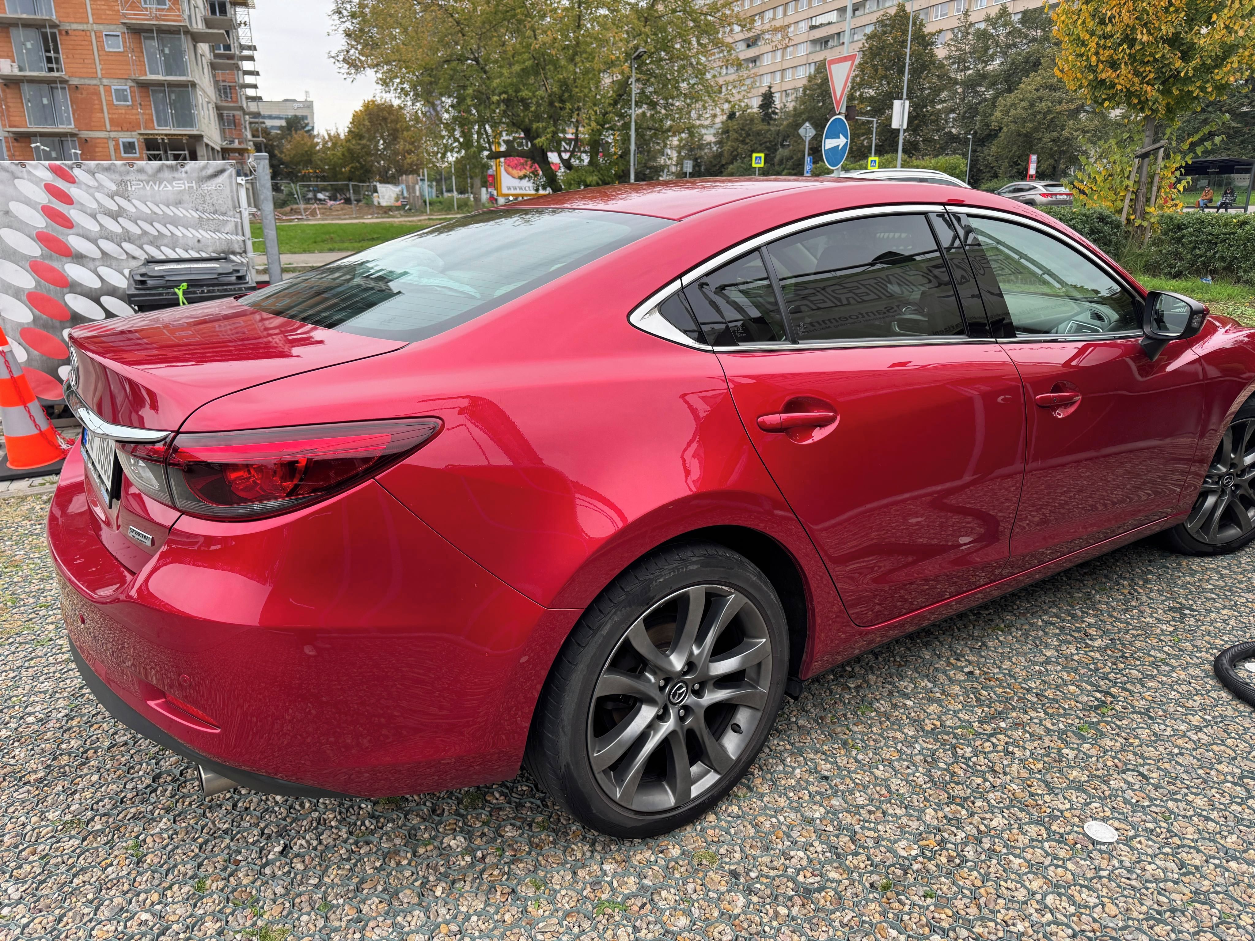 Mazda 6, 2.2D - Servisováno - fotka 4