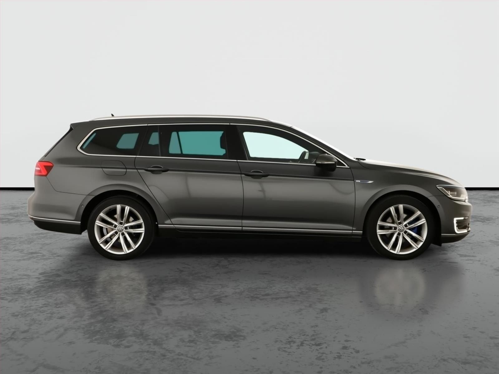 Volkswagen Passat, 1.4 GTE, Automat, Navi - fotka 6