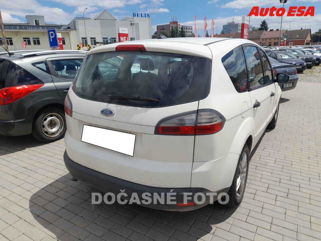 Ford S-MAX, 2.0 - fotka 2