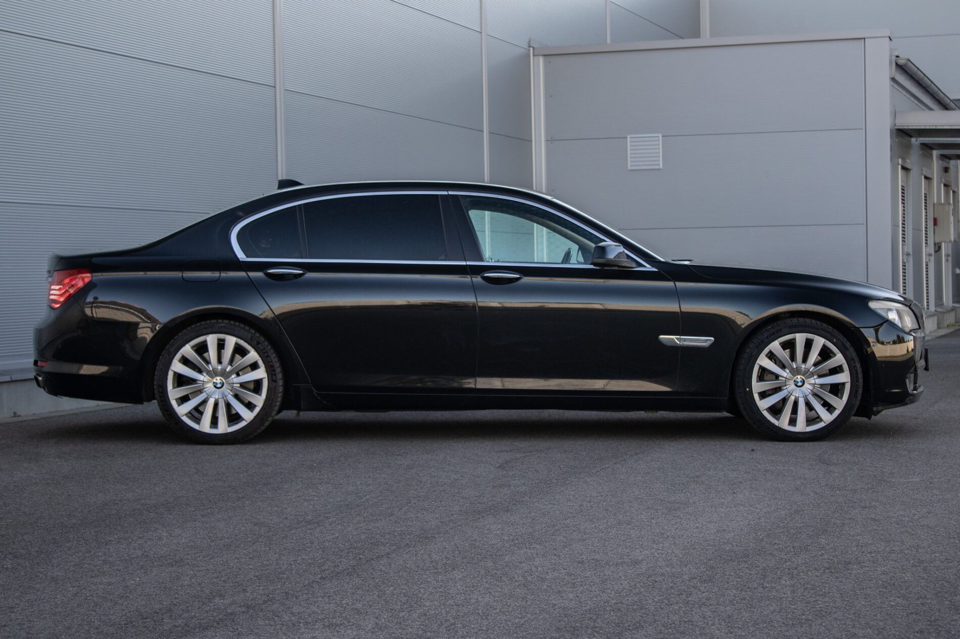 BMW, rad 7 - fotka 5